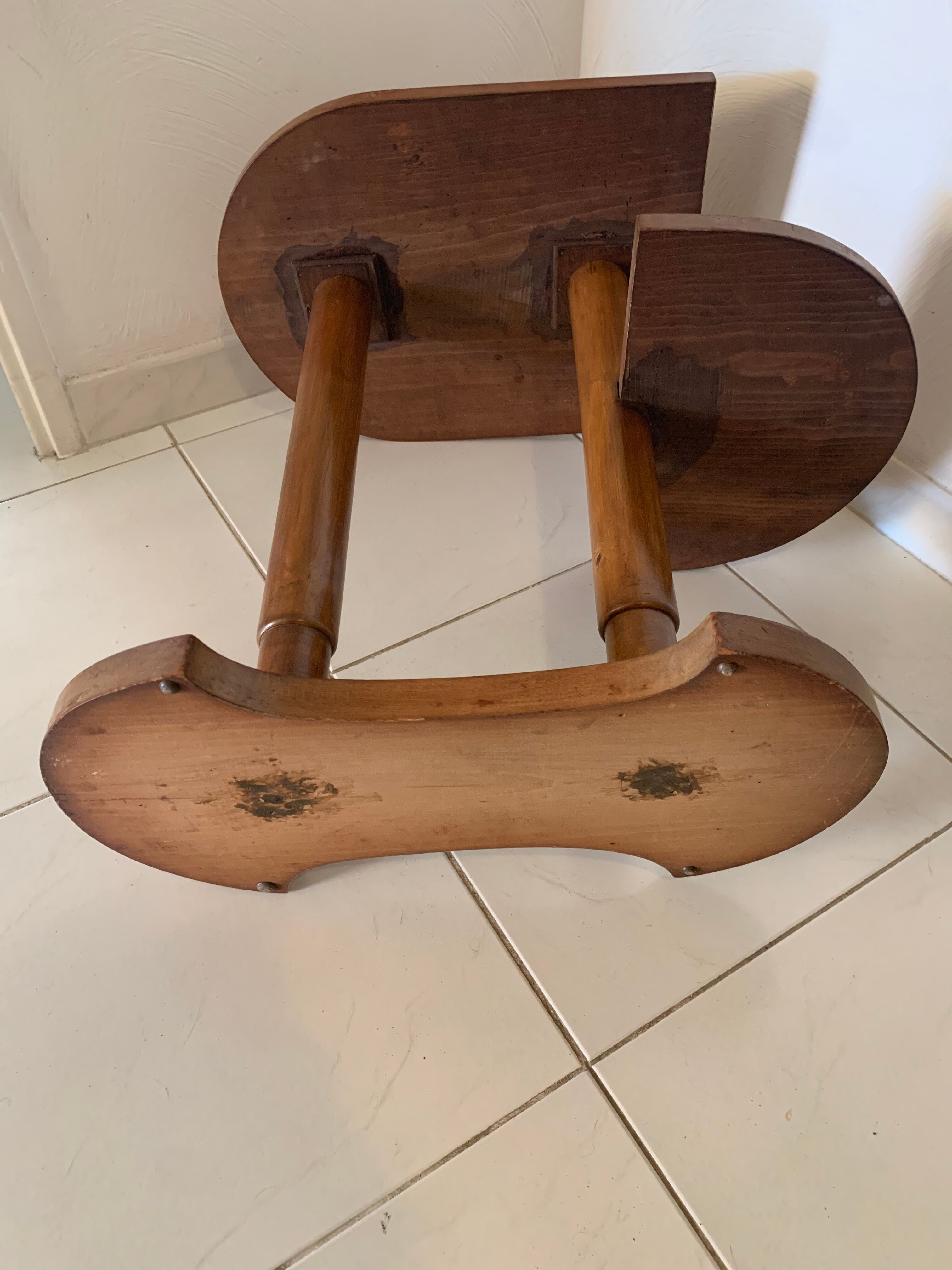 Art Deco pedestal table