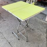 Table de cuisine vintage en Formica