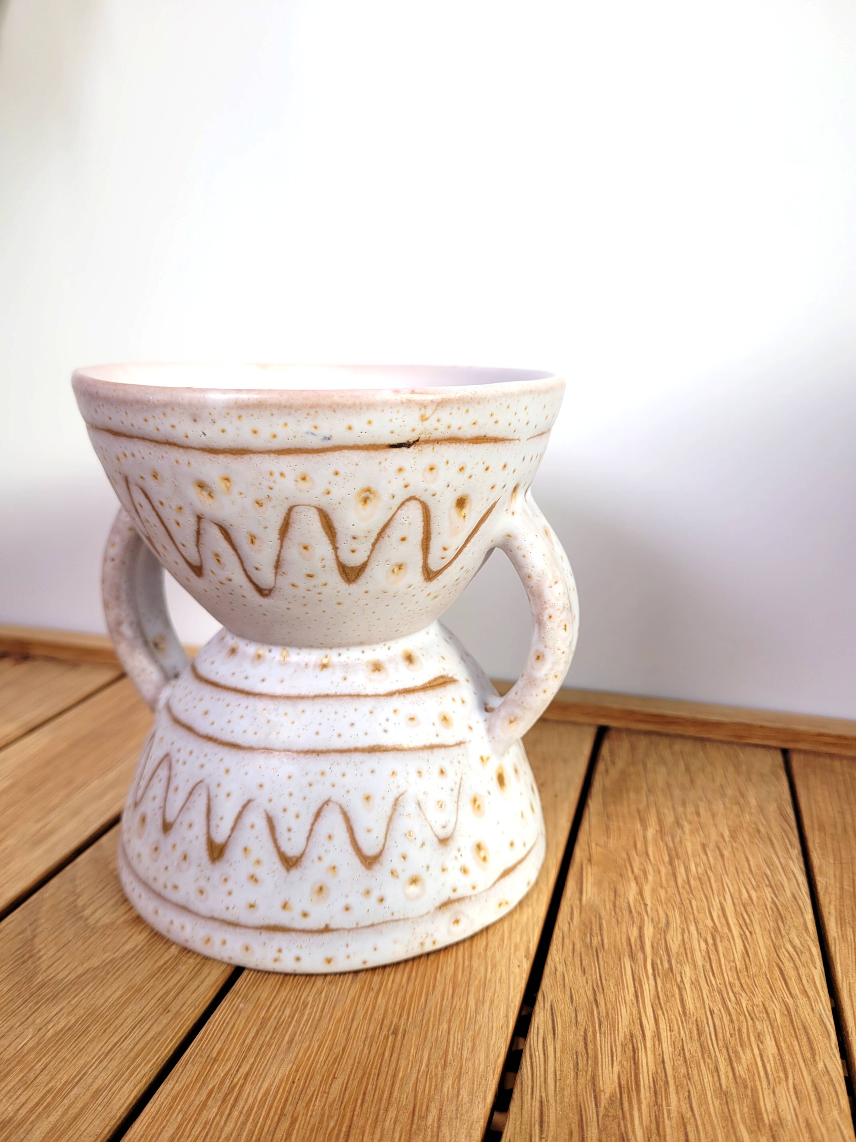 Vase diabolo Jean Austruy