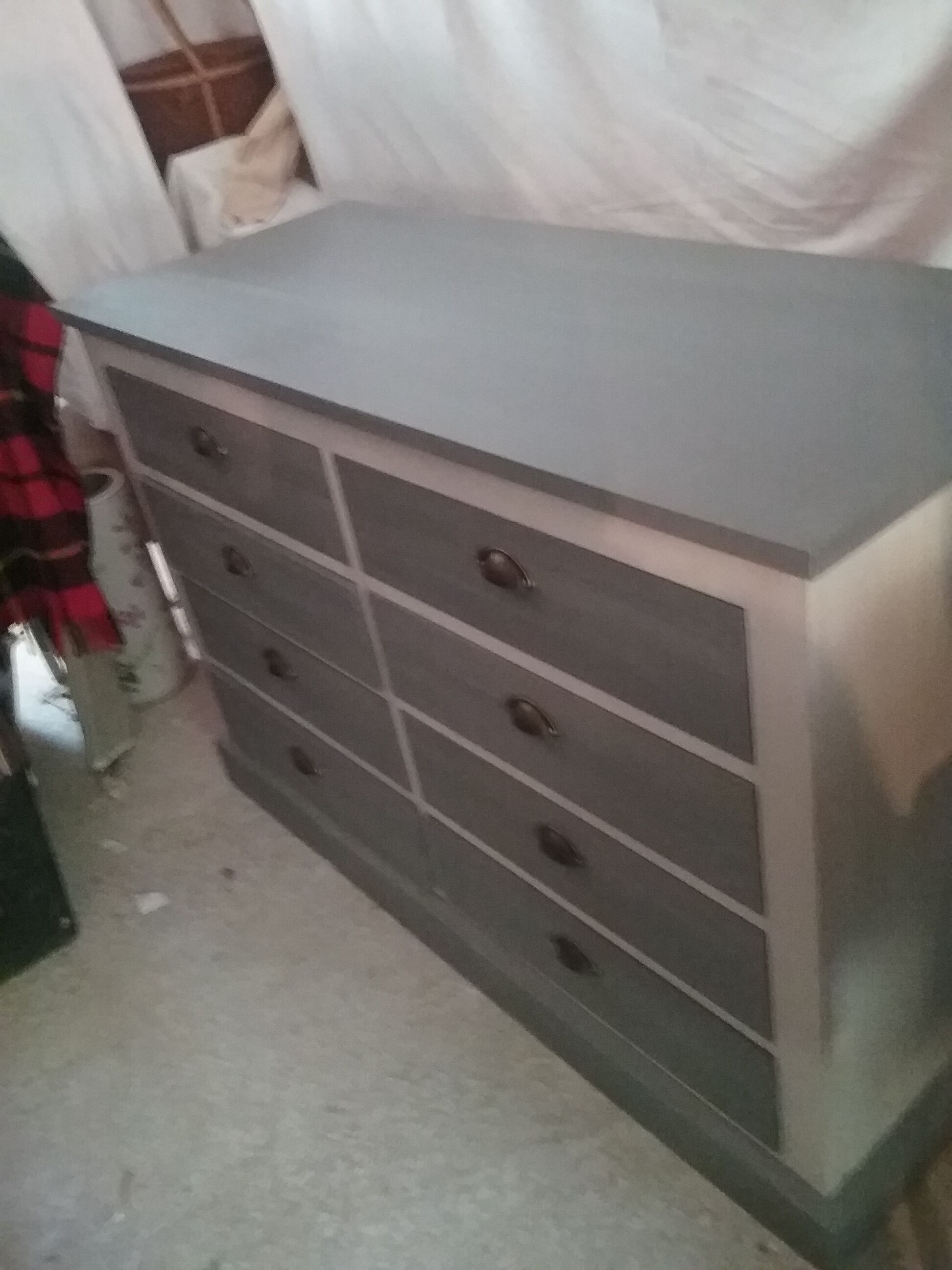 Store drawer cabinet