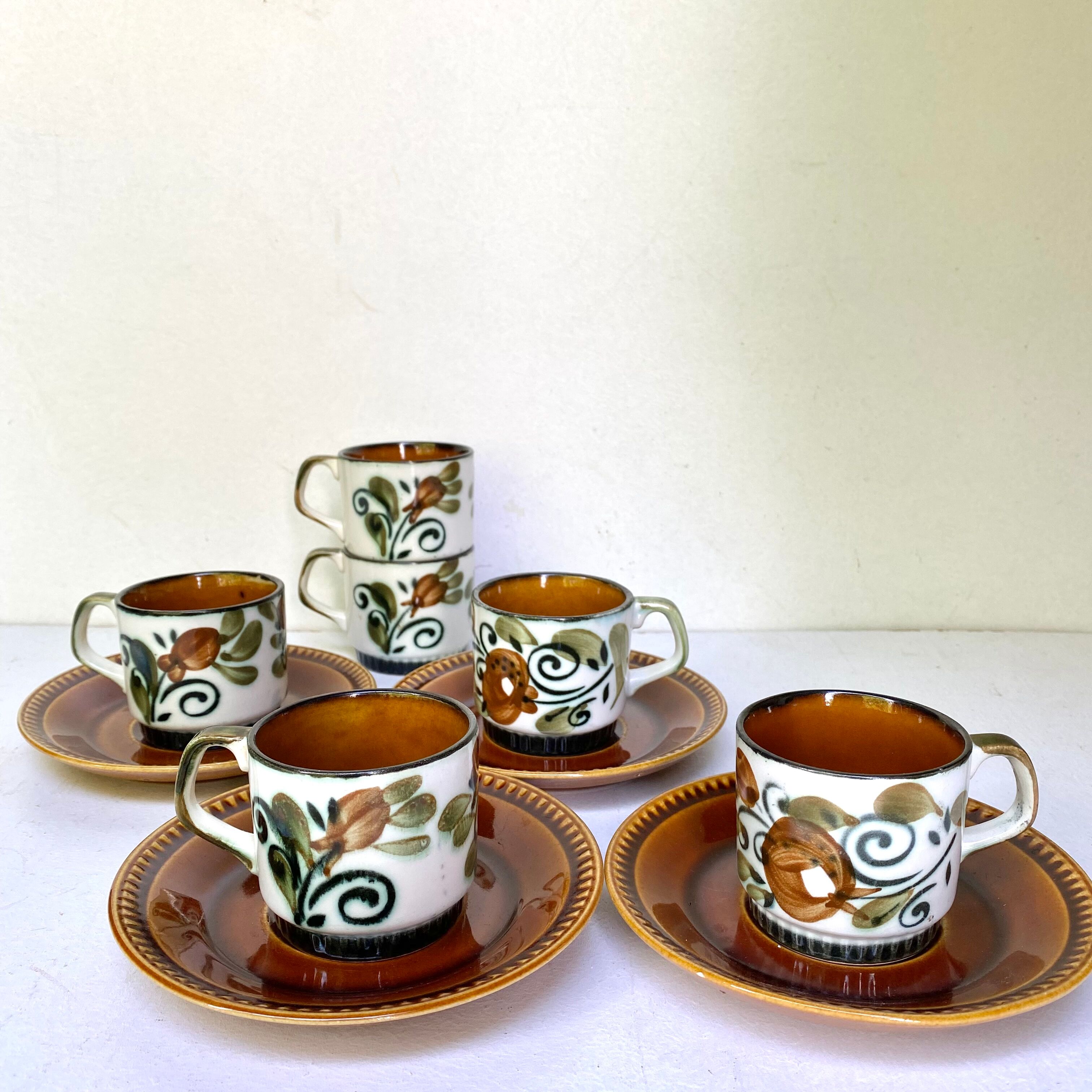 Vintage coffee cups
