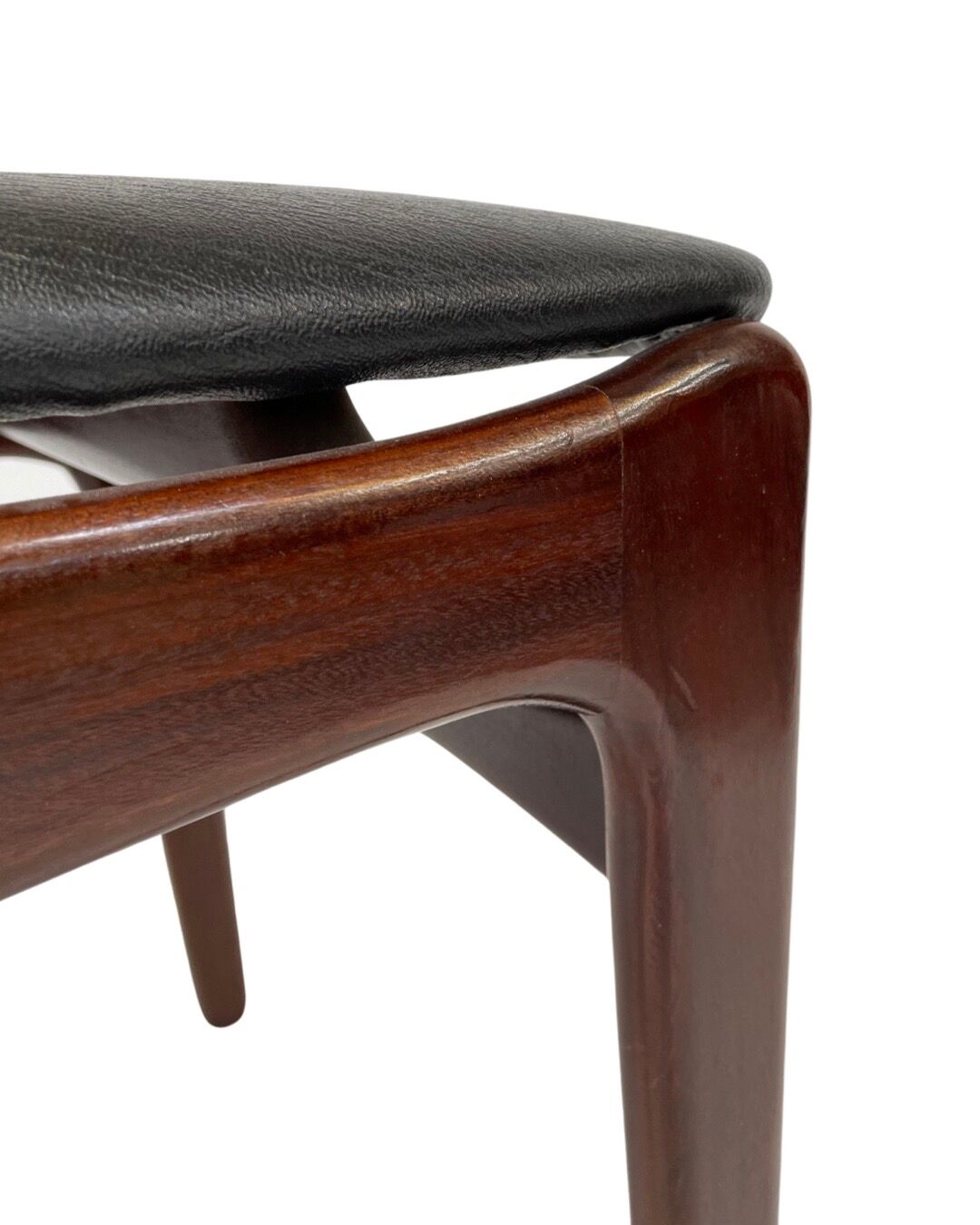 Louis van Teeffelen chairs 1960