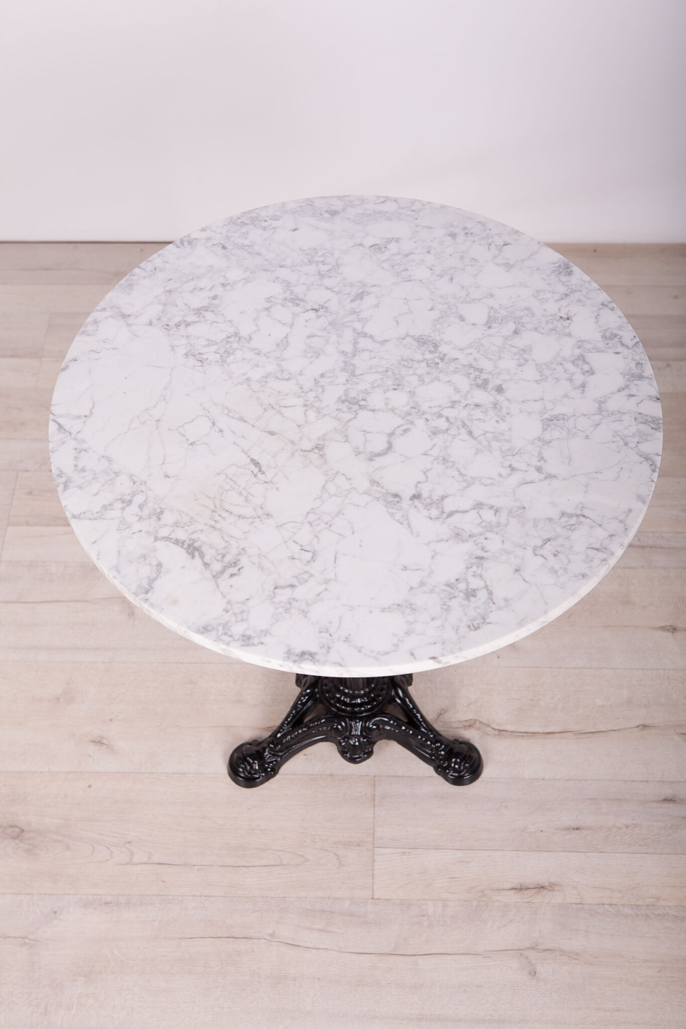 Art nouveu cast iron and marble pedestal table