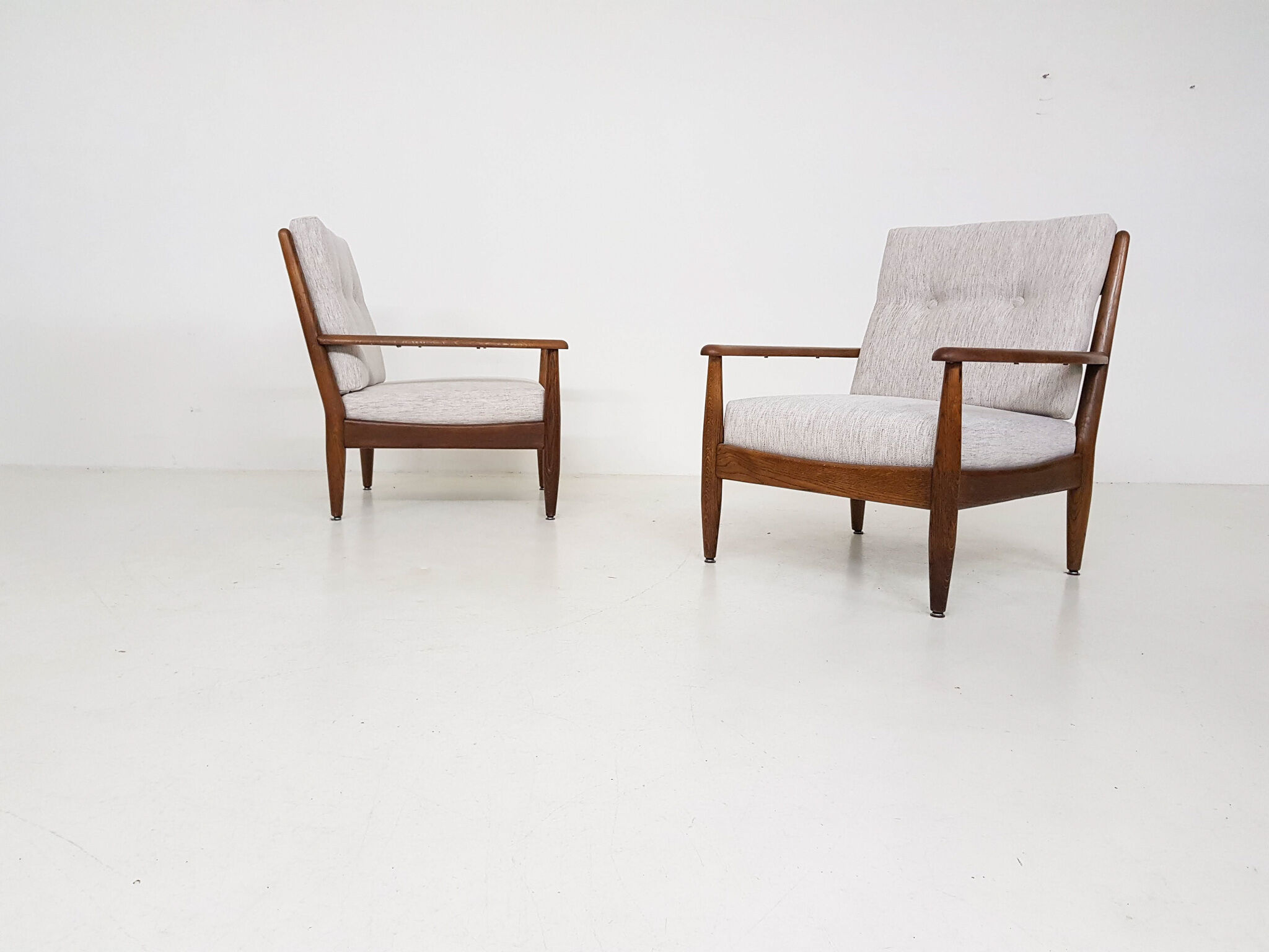 Set of 2 oak lounge chairs, The Netherlands 1960’s