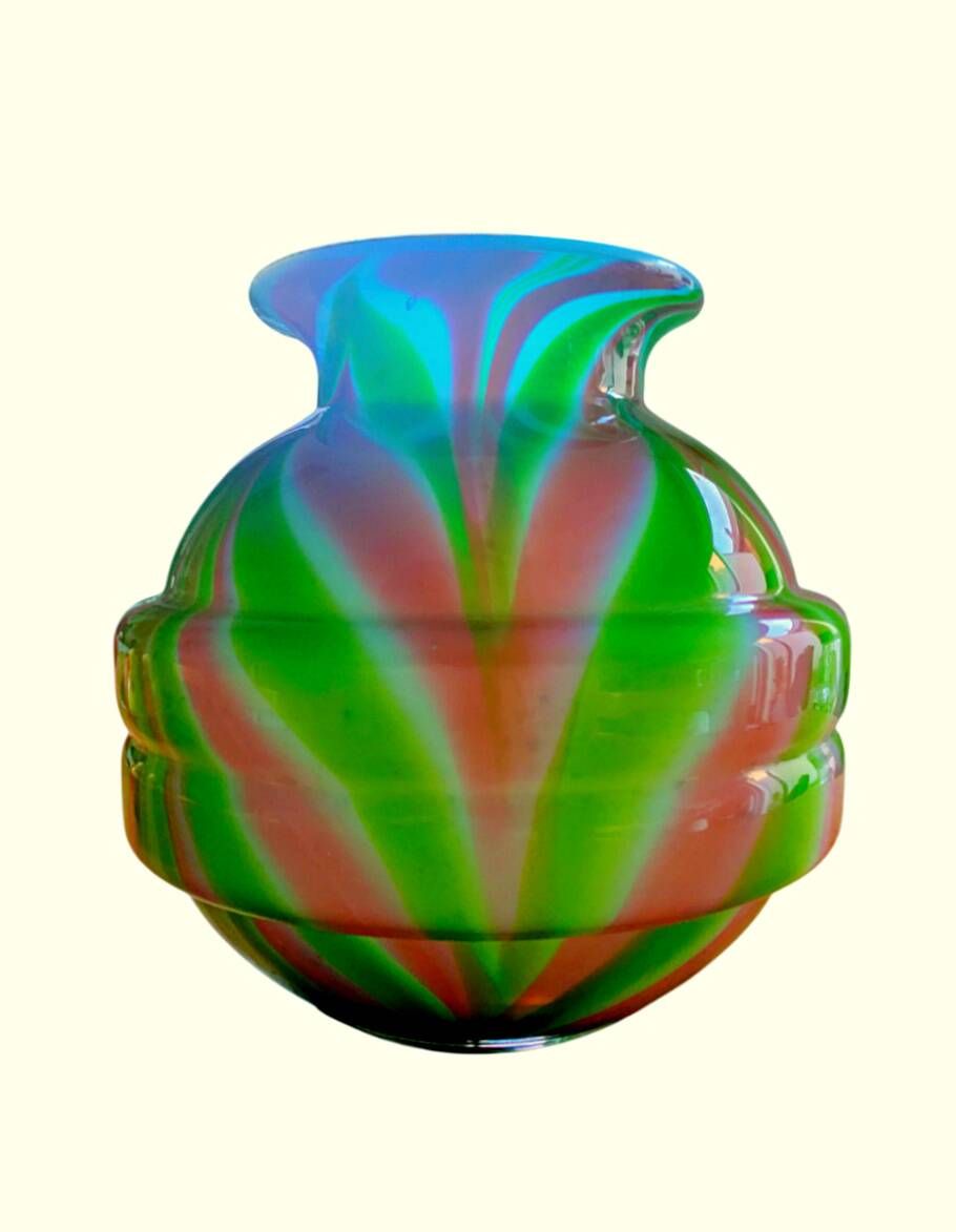 Art Nouveau ball vase opalescent glass stylized tricolor decoration Murano 1920