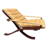 Paire de fauteuils pliants en cuir palissandre