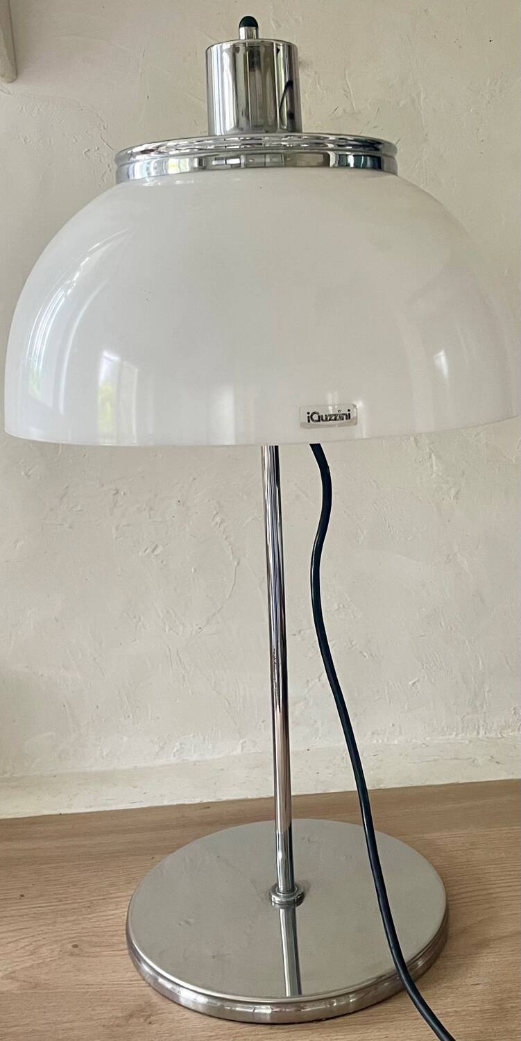 Lampe Faro Harvey Guzzini vintage