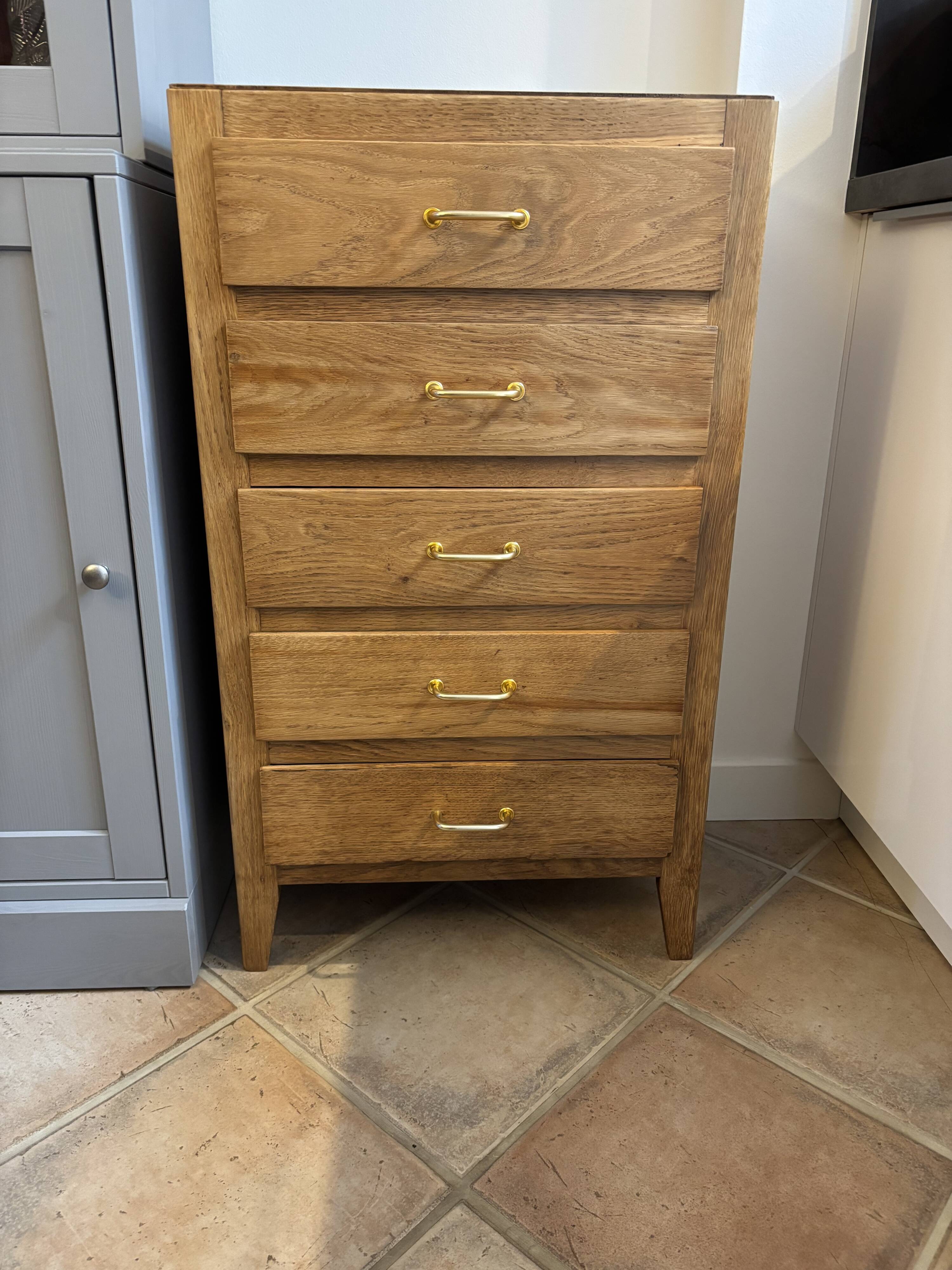 Pretty Vintage Chest of Drawers