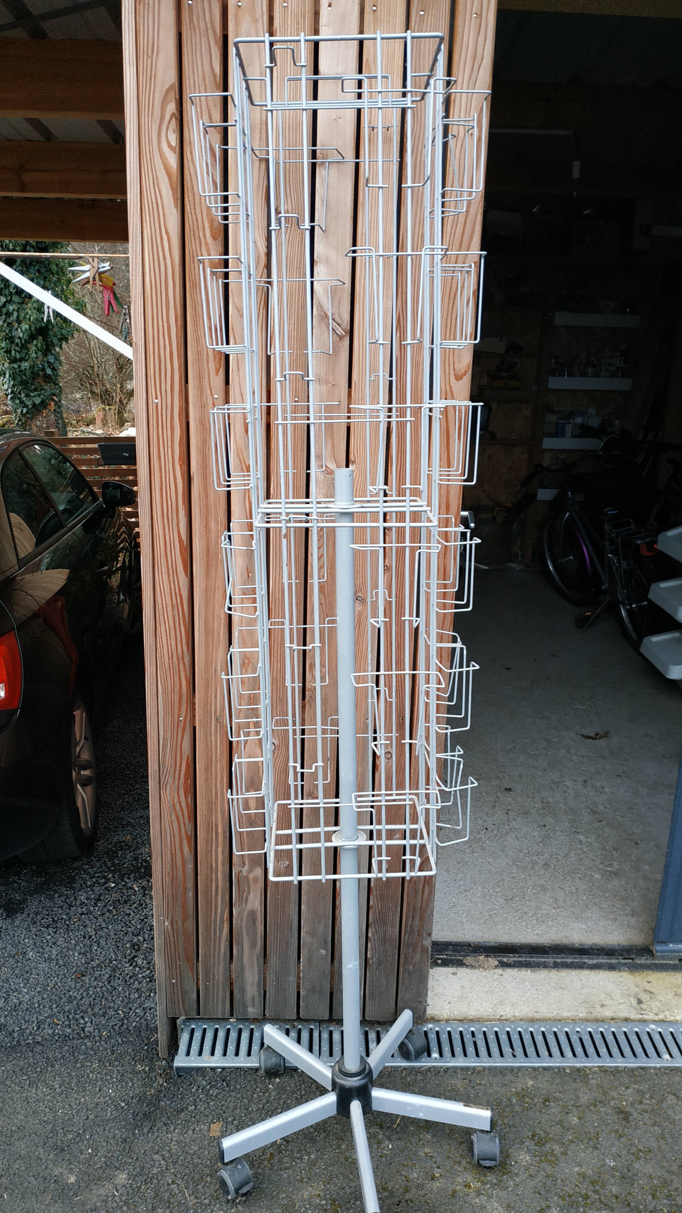 Card holder on wheels