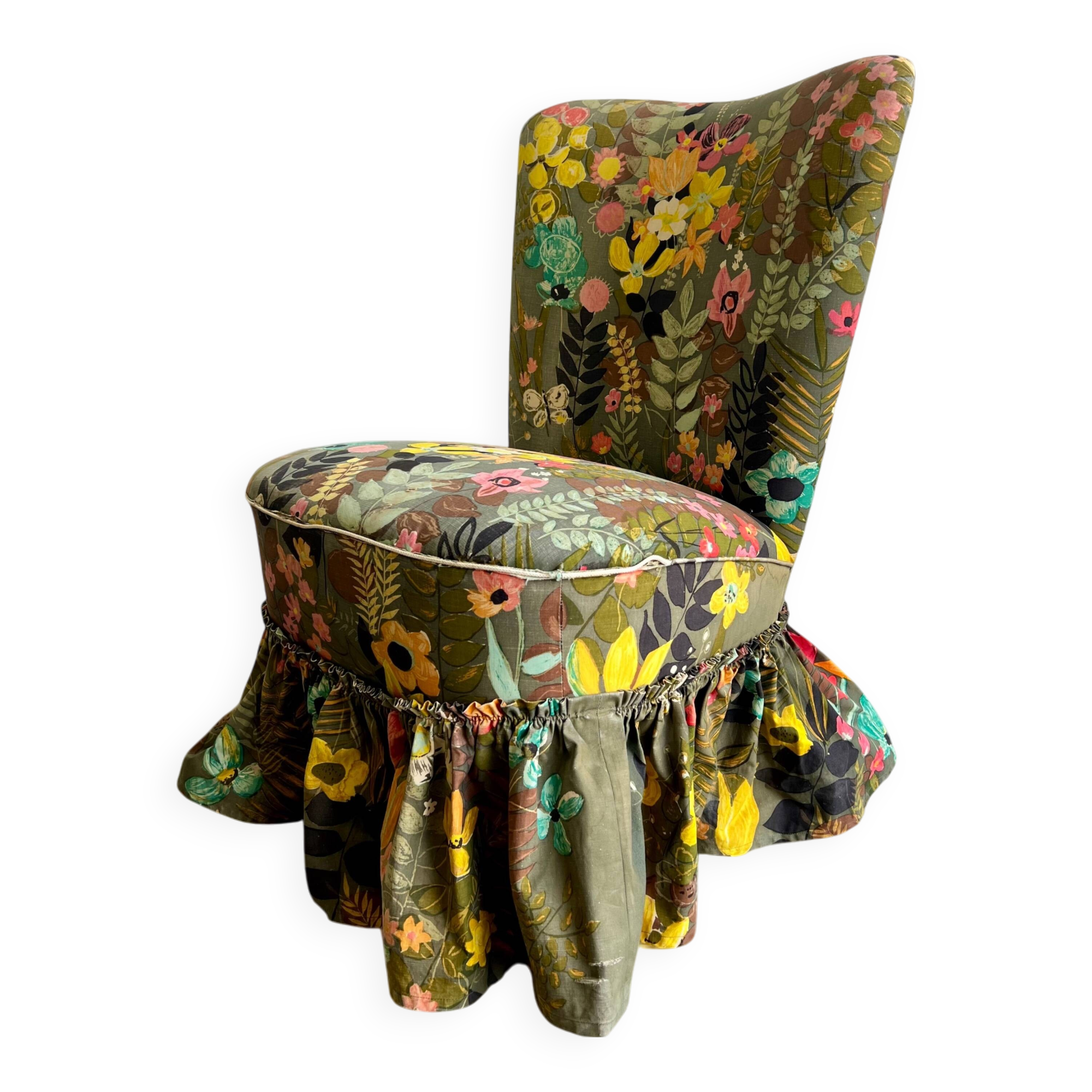Vintage Floral Cocktail Chair/Single Seat/Armchair