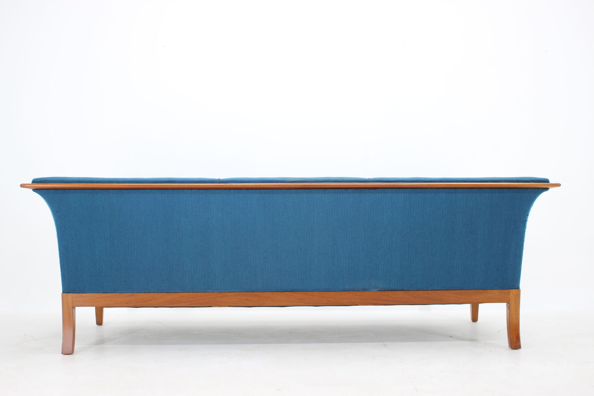1940s Frits Henningsen mahogany three-seat sofa, Denmark