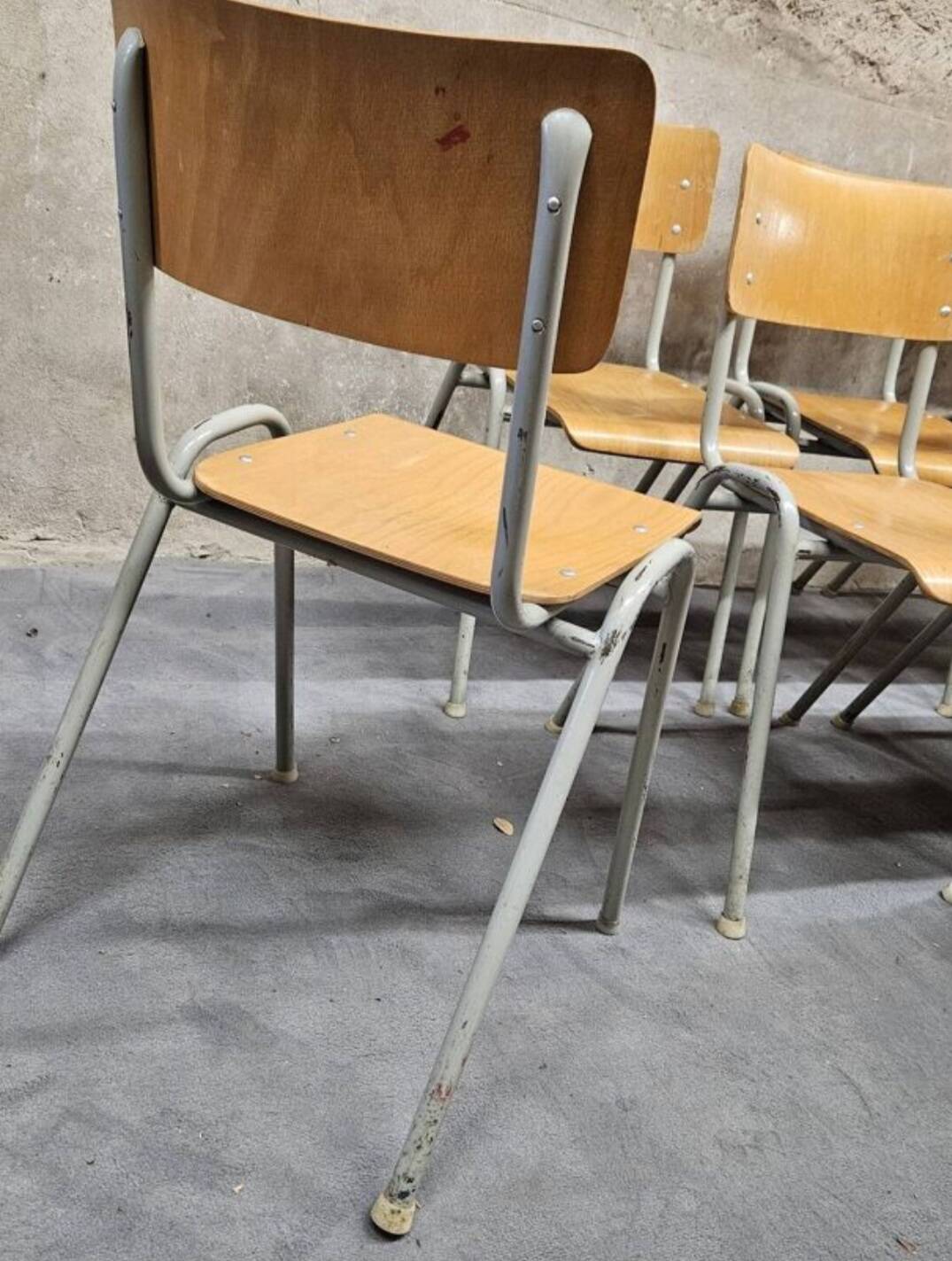 Lot of 18 vintage stackable bistro chairs from the 1970s
