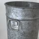 Vase de fleuriste en zinc