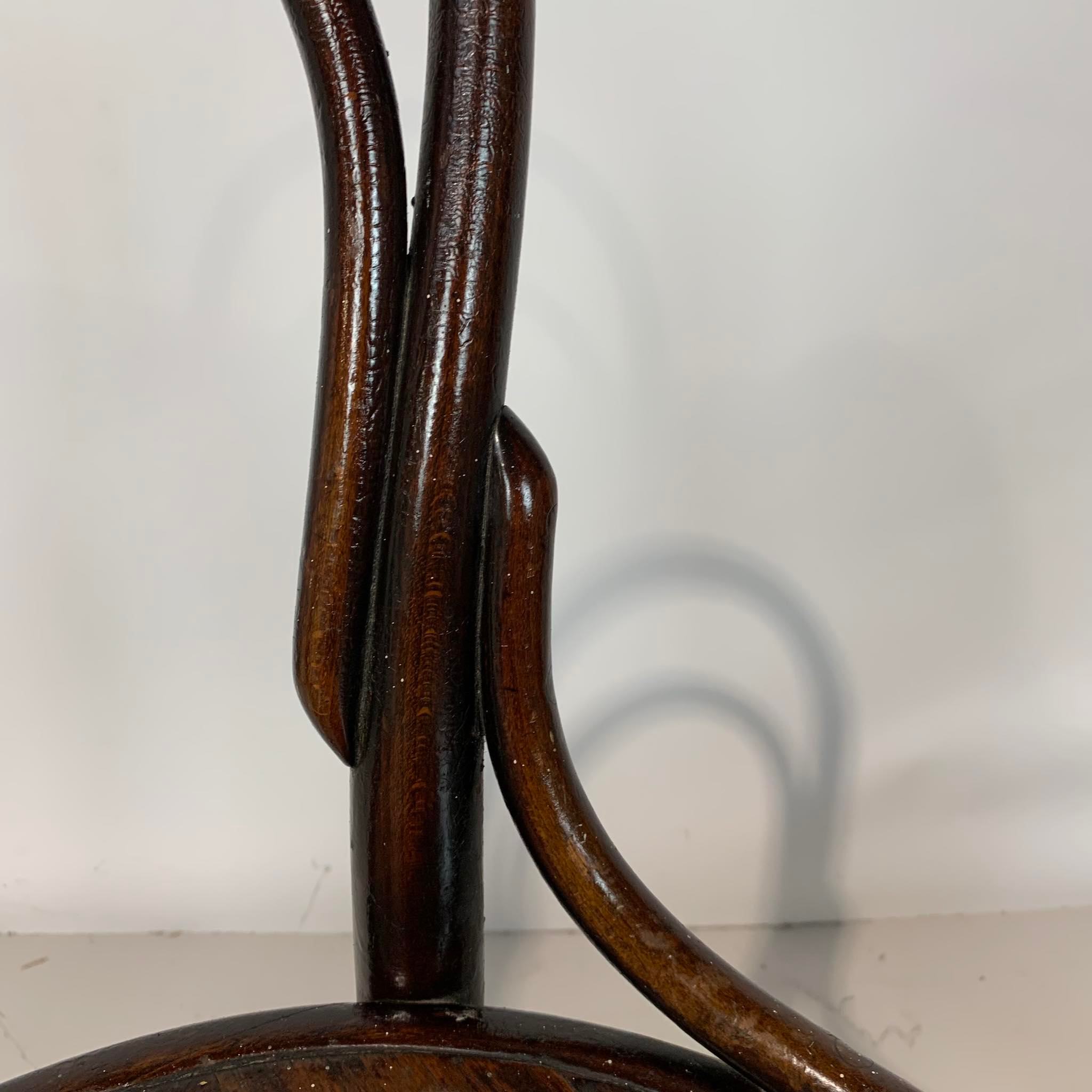 Set of two bistro chairs n°14 of Thonet