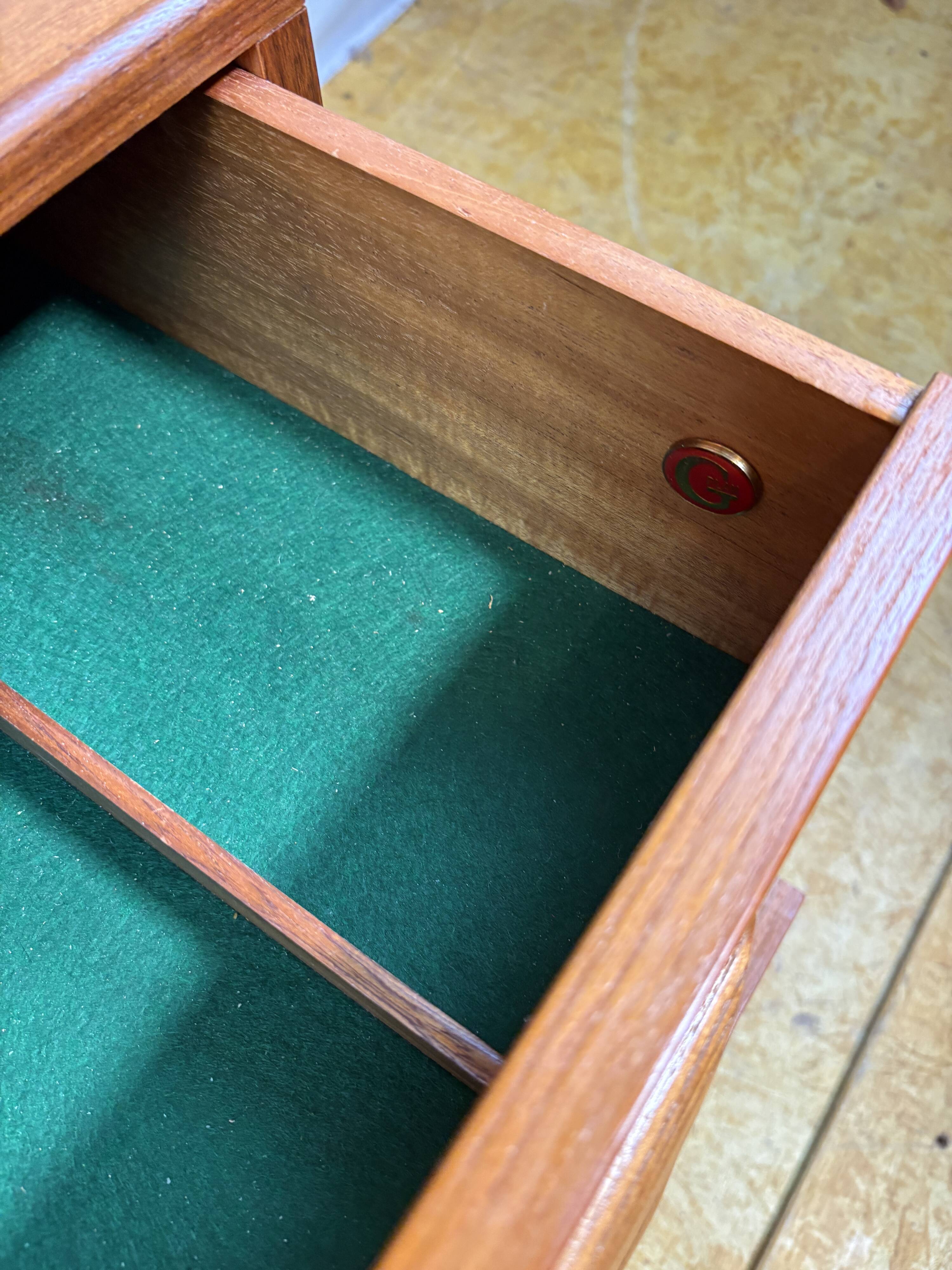 Bibliothèque haute en teck style rétro vintage milieu du siècle avec intérieur bureau par G-Plan