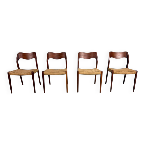 Ensemble de 4 chaises de salle à manger en teck Niels O. Møller - Modèle 71, Danemark