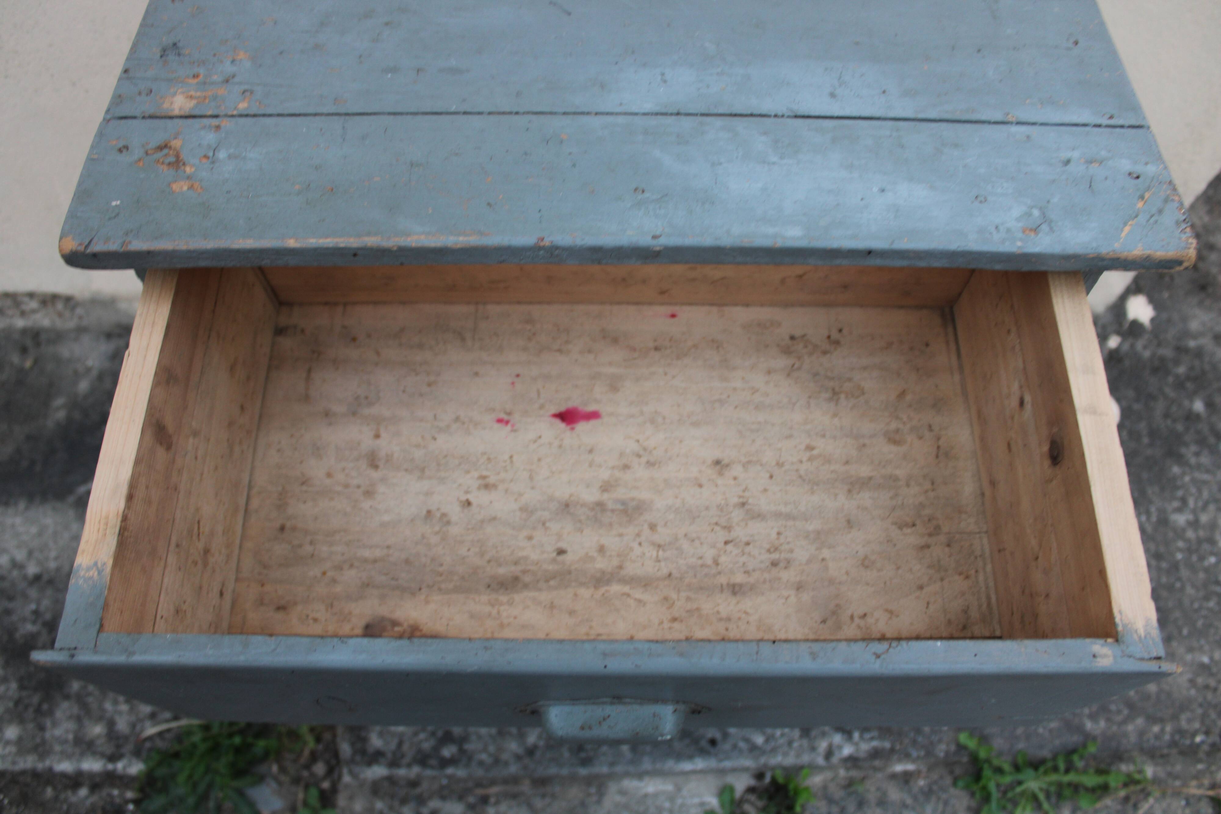 Furniture from craft to drawers