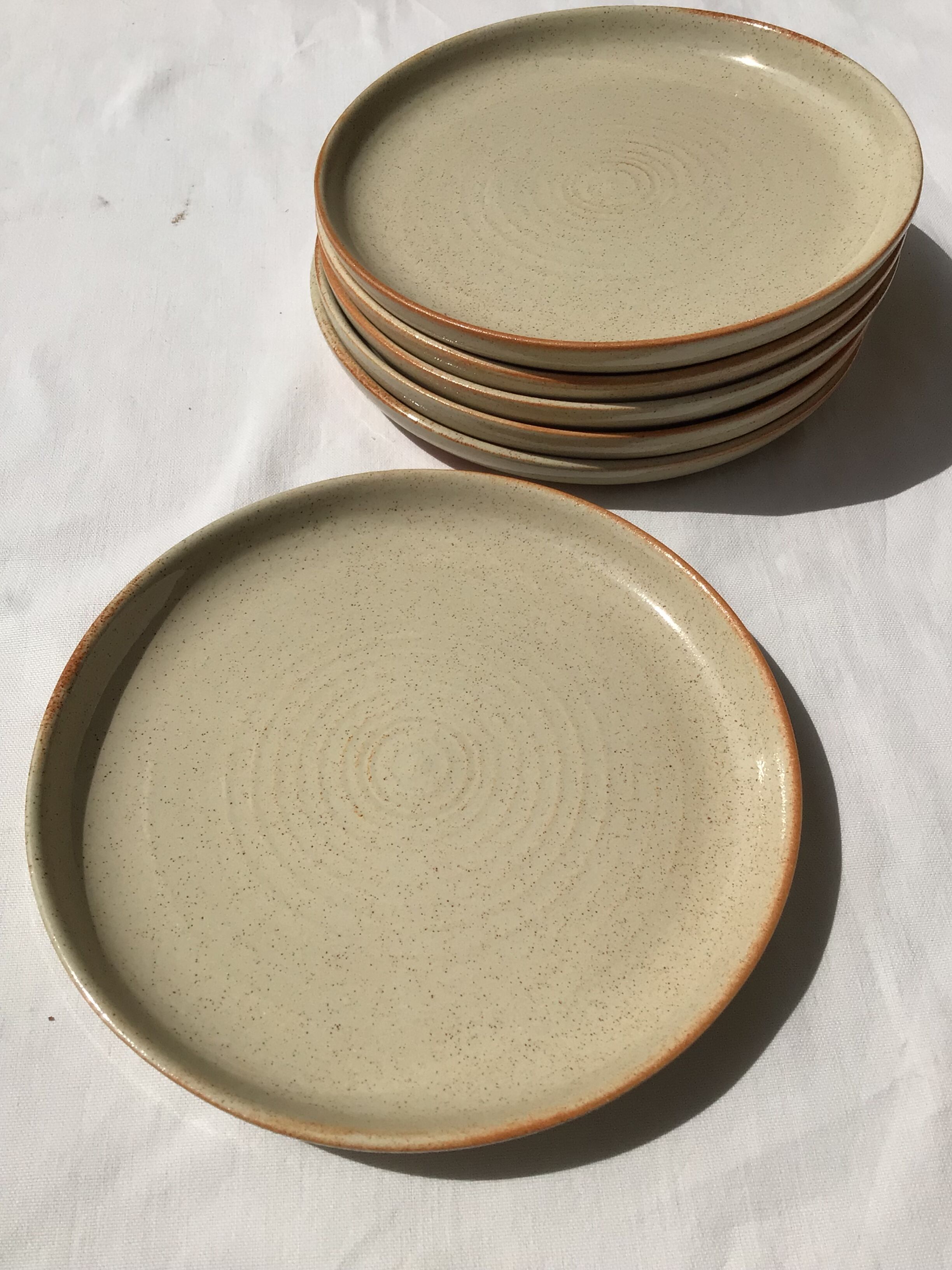6 Plates dessert Beige sandstone red edge diameter 18cm