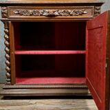Louis XIII style hunting lodge display cabinet in oak circa 1850