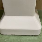 Floor washbasin from the 1930s in enamel of the brand JACOB DELAFON