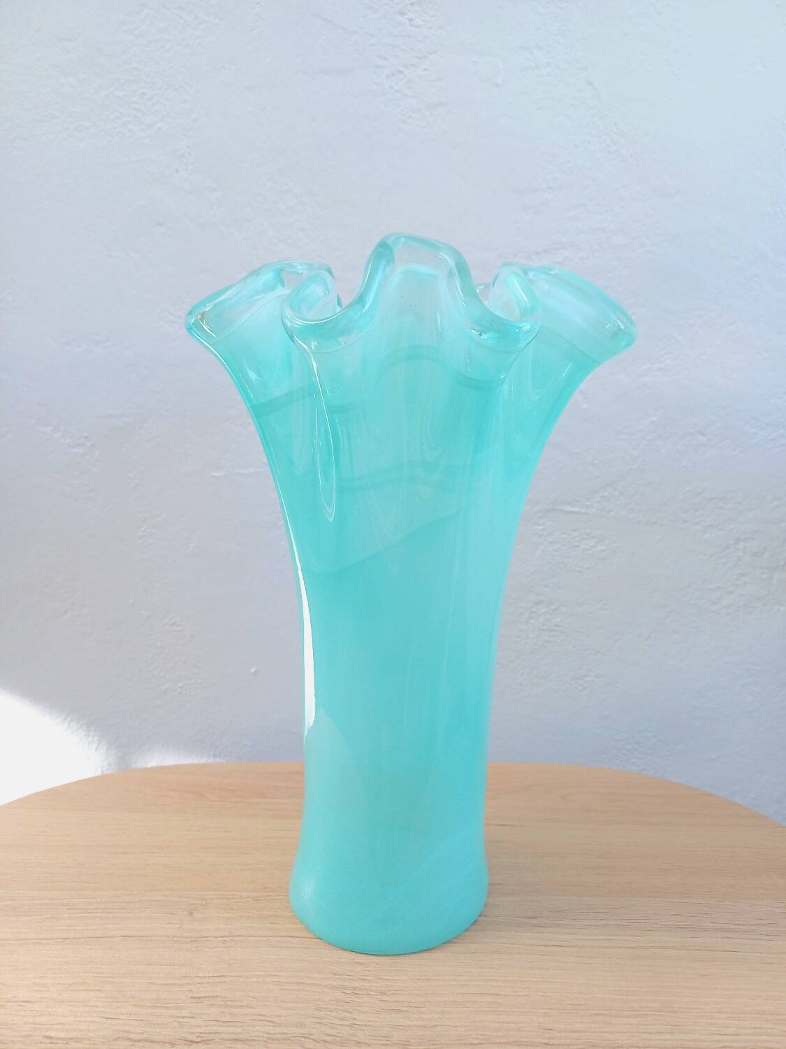 Light aqua murano glass vase