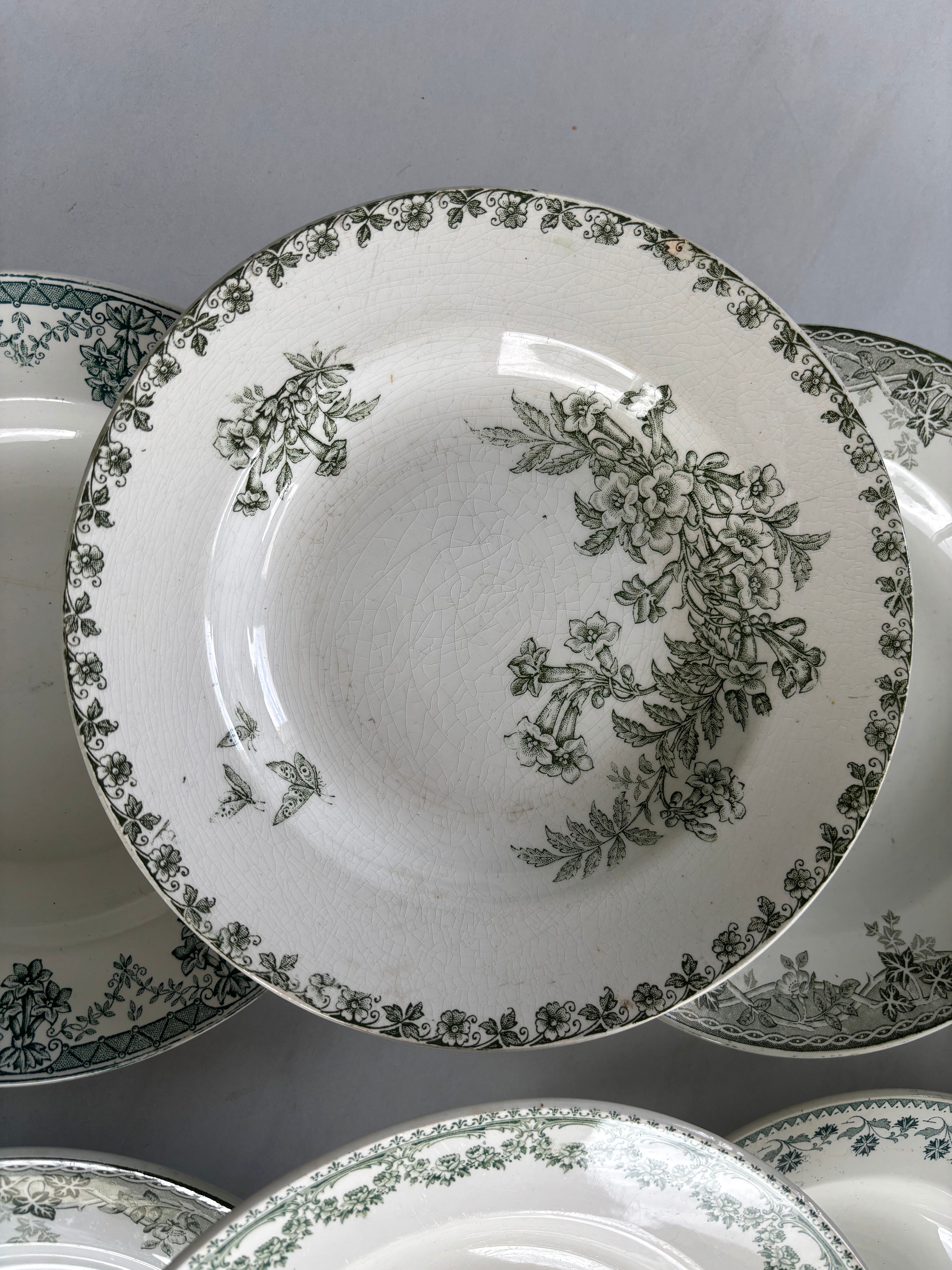 Set of 6 blue and green ironstone deep plates, French earthenware.