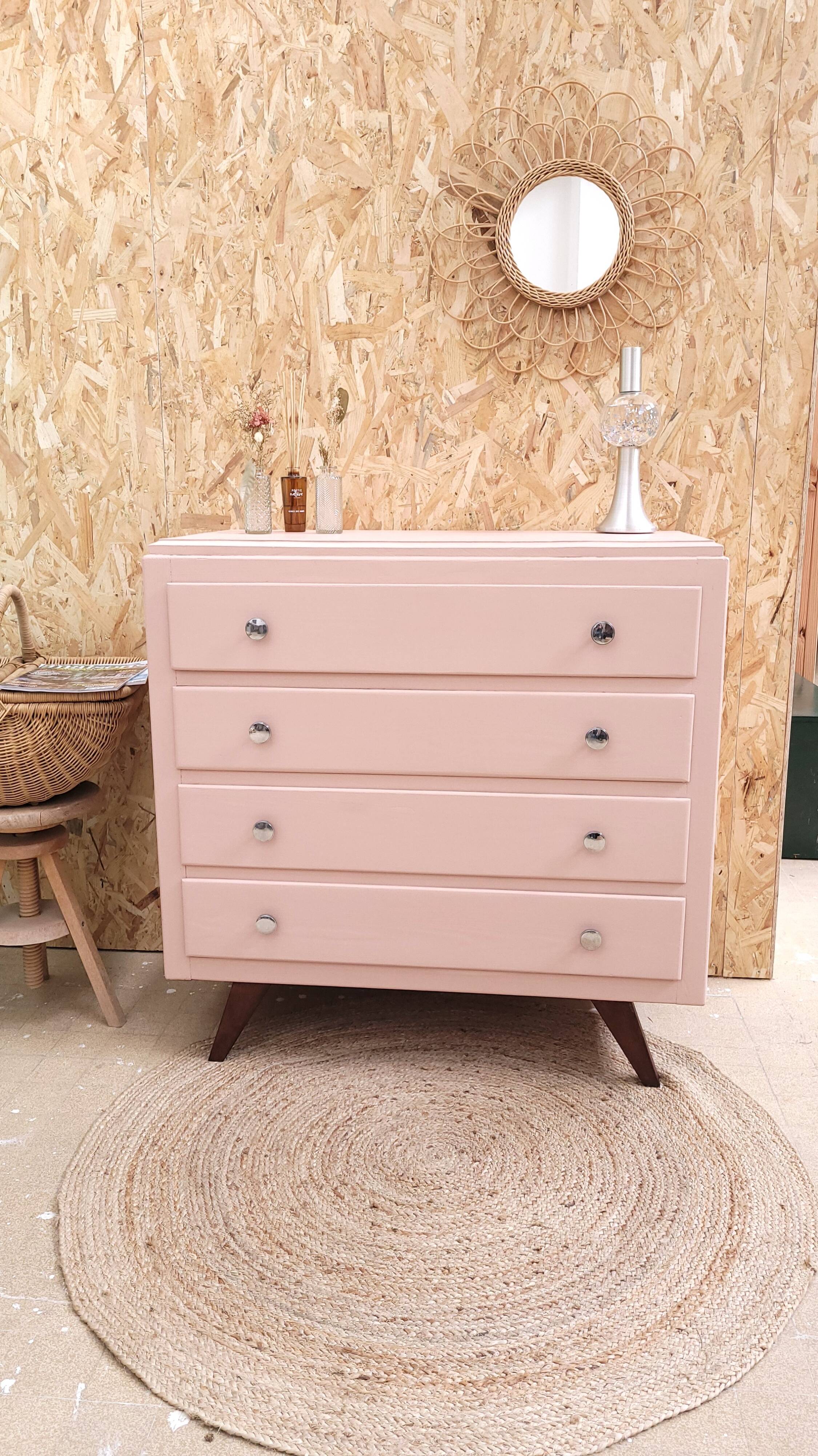Vintage chest of drawers