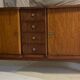 Enfilade vintage pieds compas
