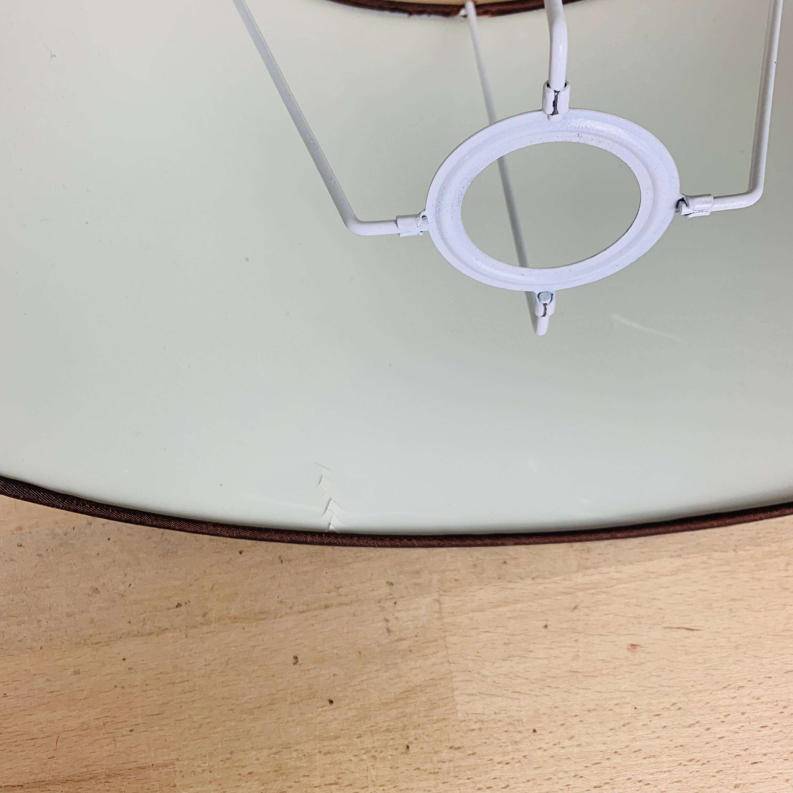 Hollywood Regency lamp in brass and plexiglass, 1970s.