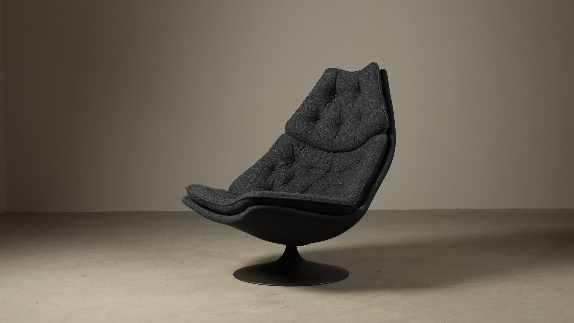 Fauteuil lounge Artifort F588 avec repose-pieds par Geoffrey Harcourt, 1967
