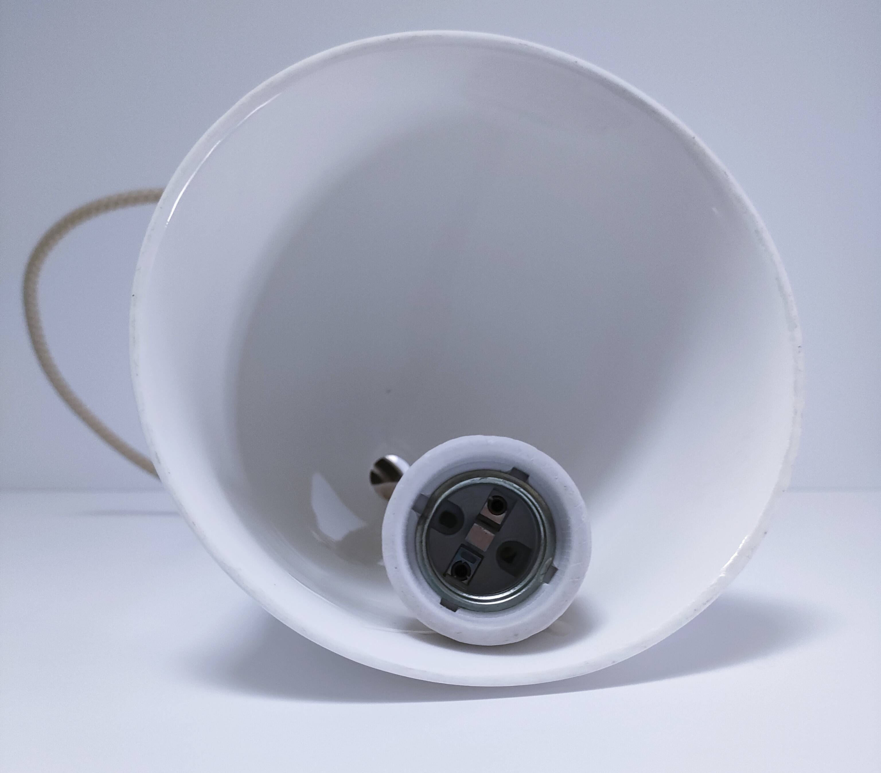 BTC England porcelain pendant light
