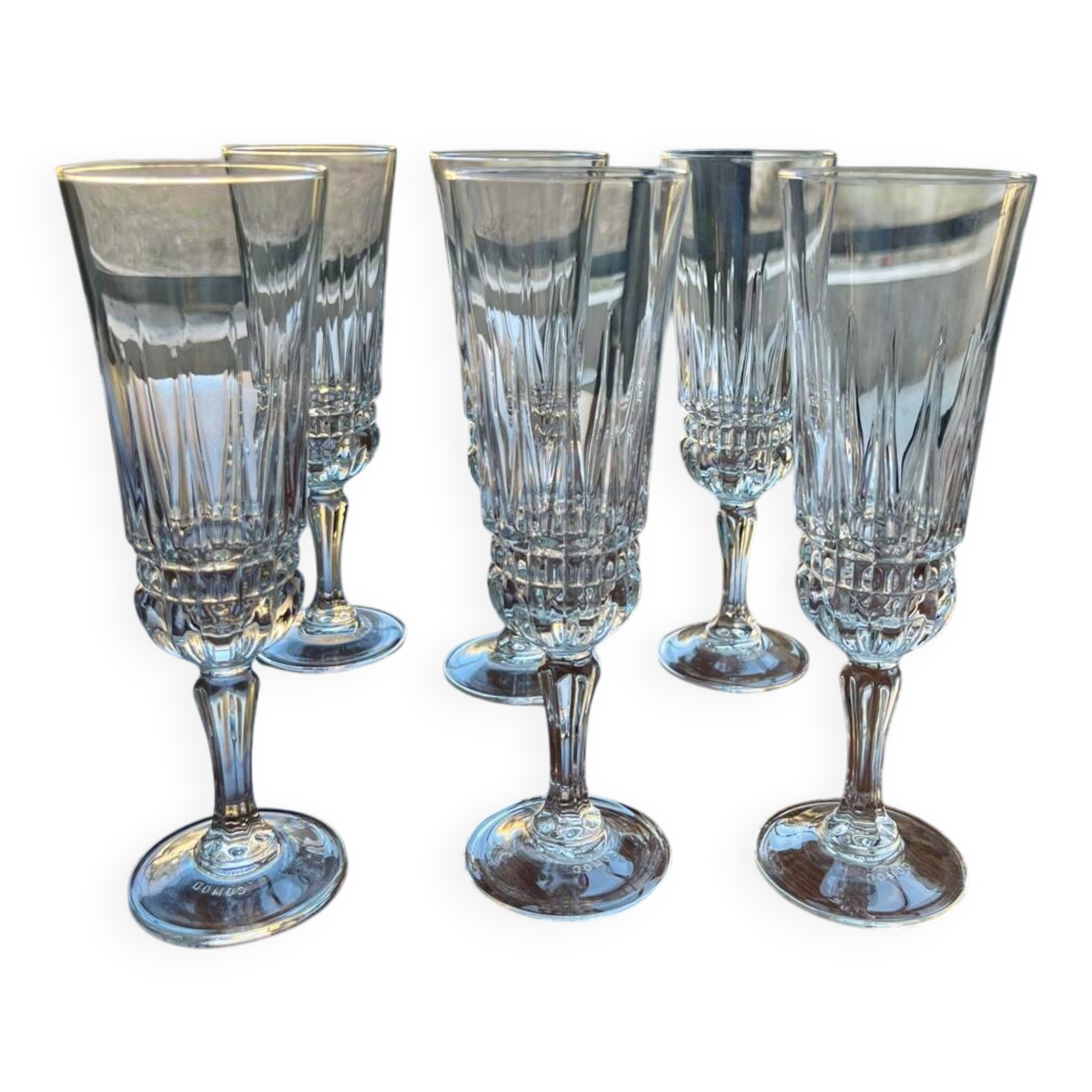 6 Luminarc champagne flutes