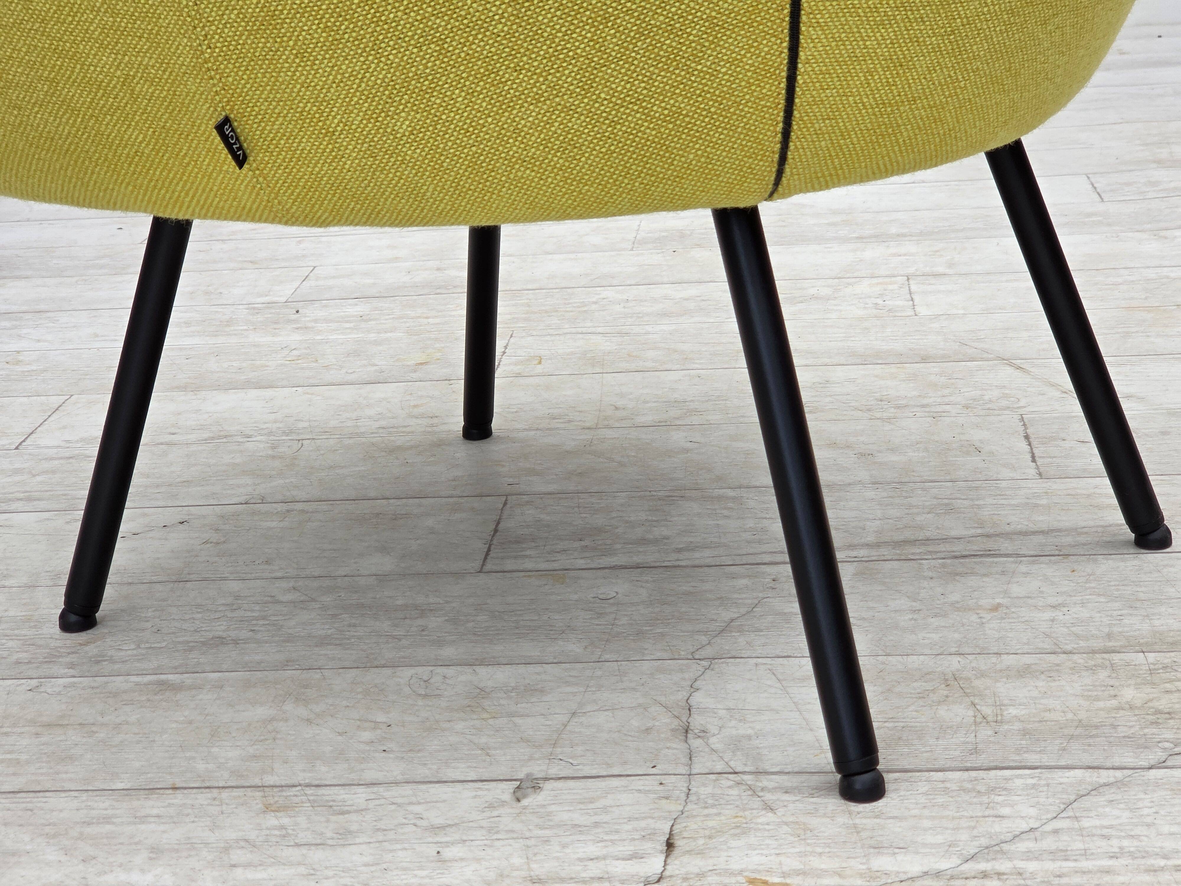 1960s, socialist realism design icon by Roman Modzelewski, model RM58.