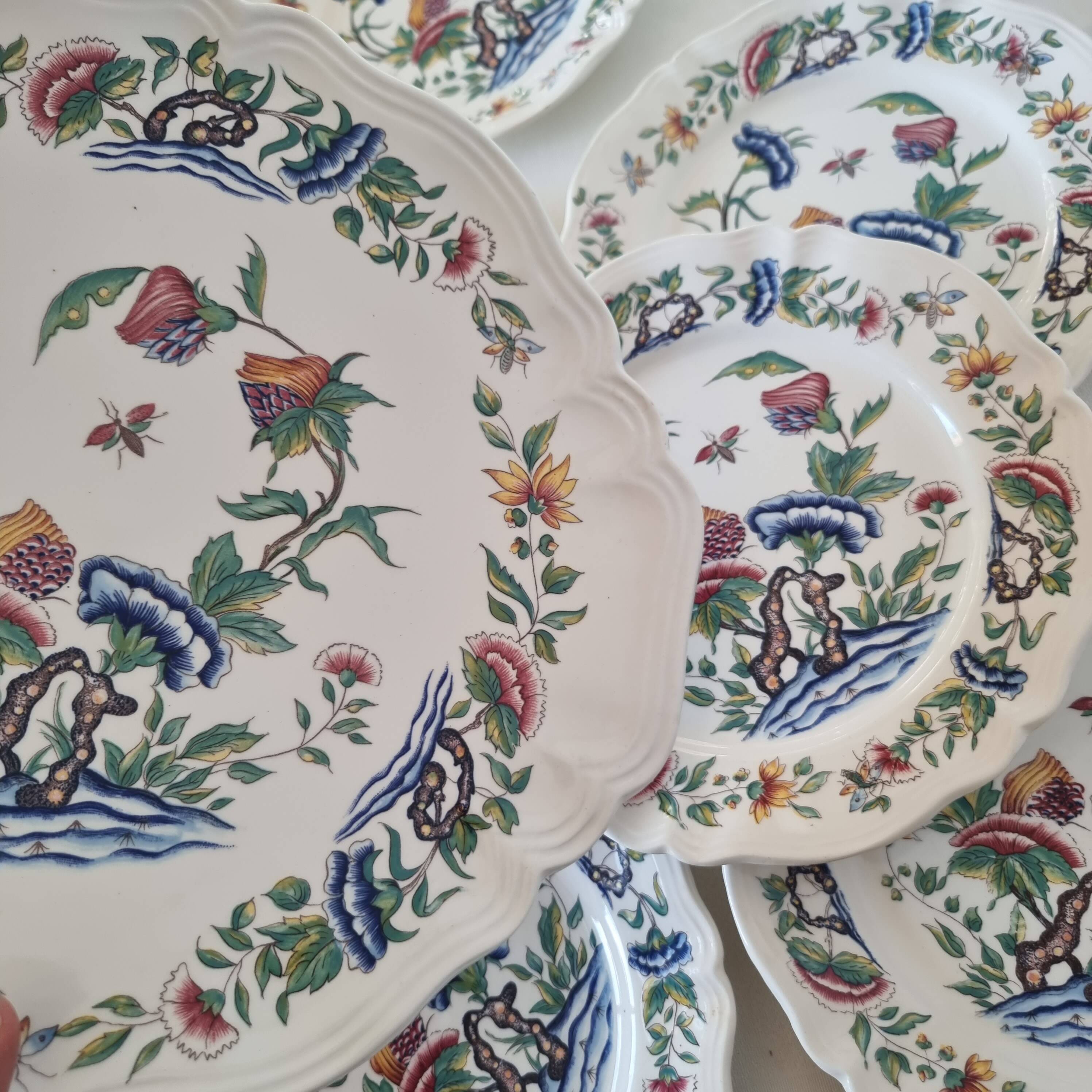 Roeun dessert plate set in French Sarreguemine porcelain