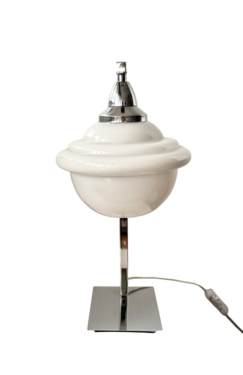 Lampe de table UFO chromée