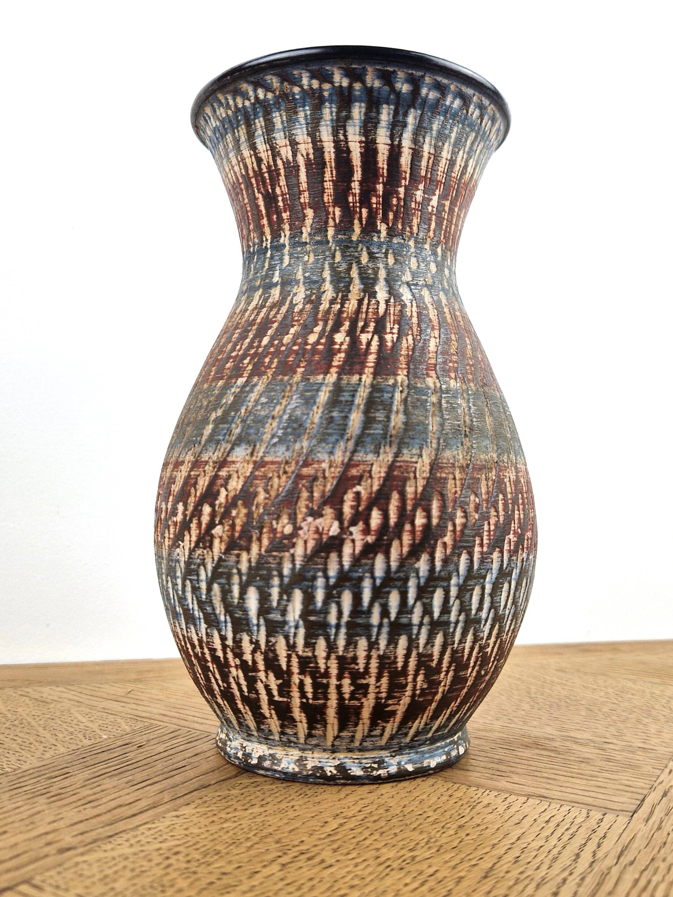 Vase handmade, registered design, Germany, vintage pottery.