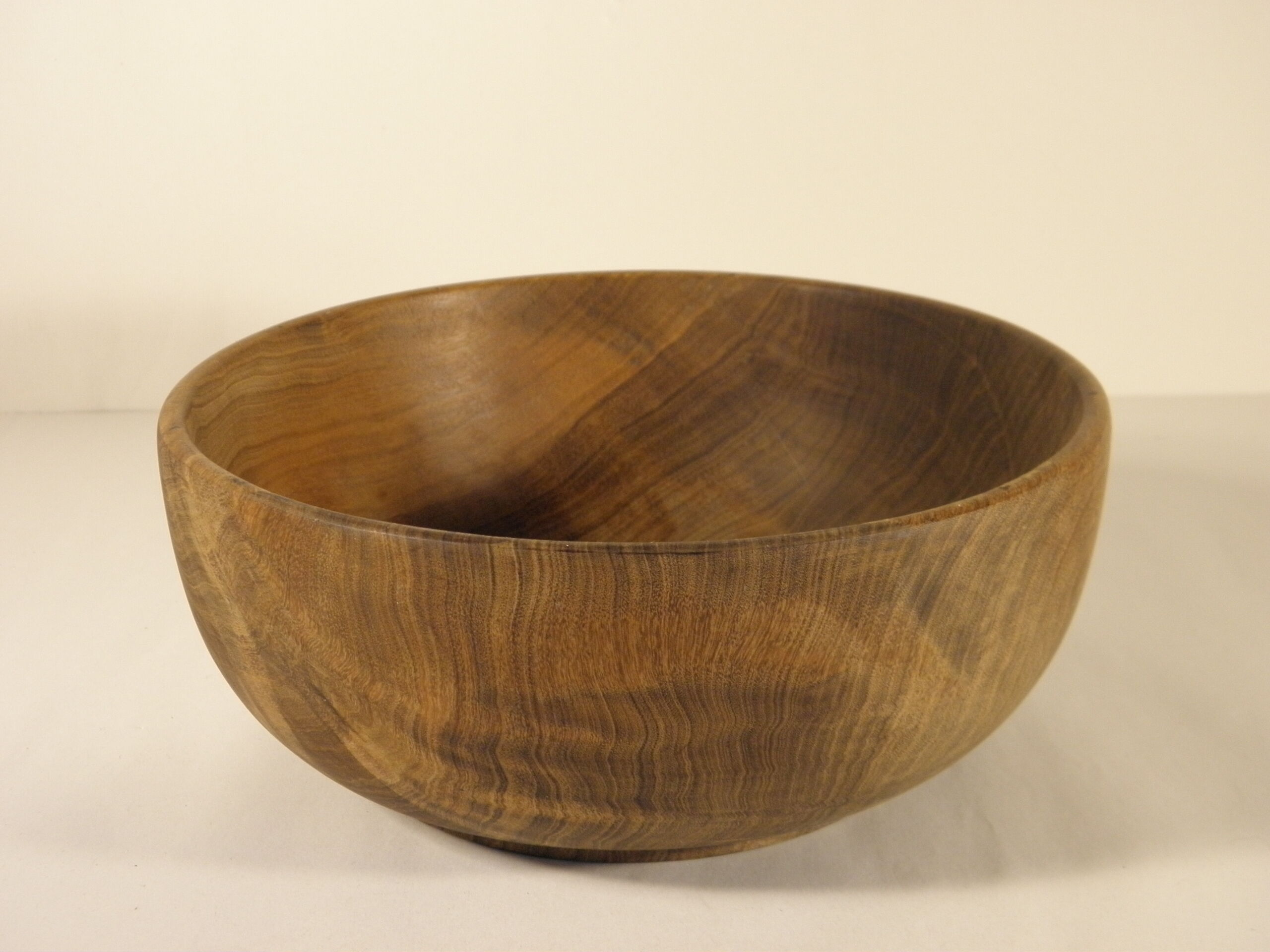 Wooden salad bowl 20 cm
