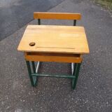 School desk 1 place