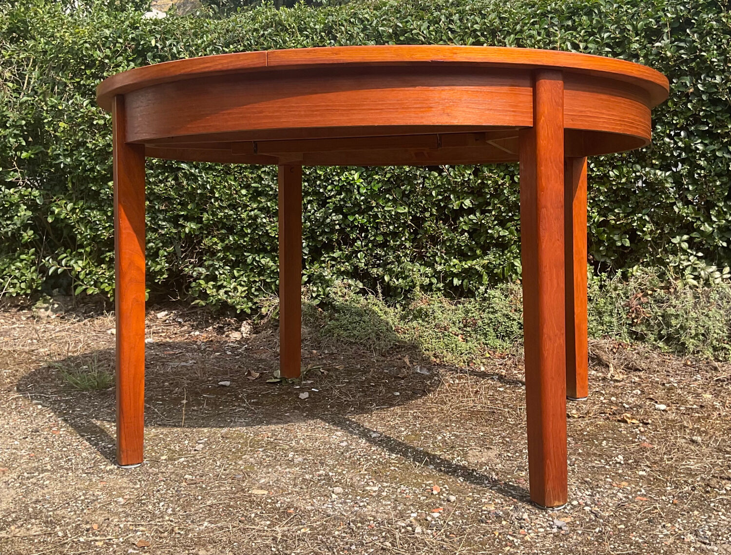 Scandinavian extending table from the 60s and 70s