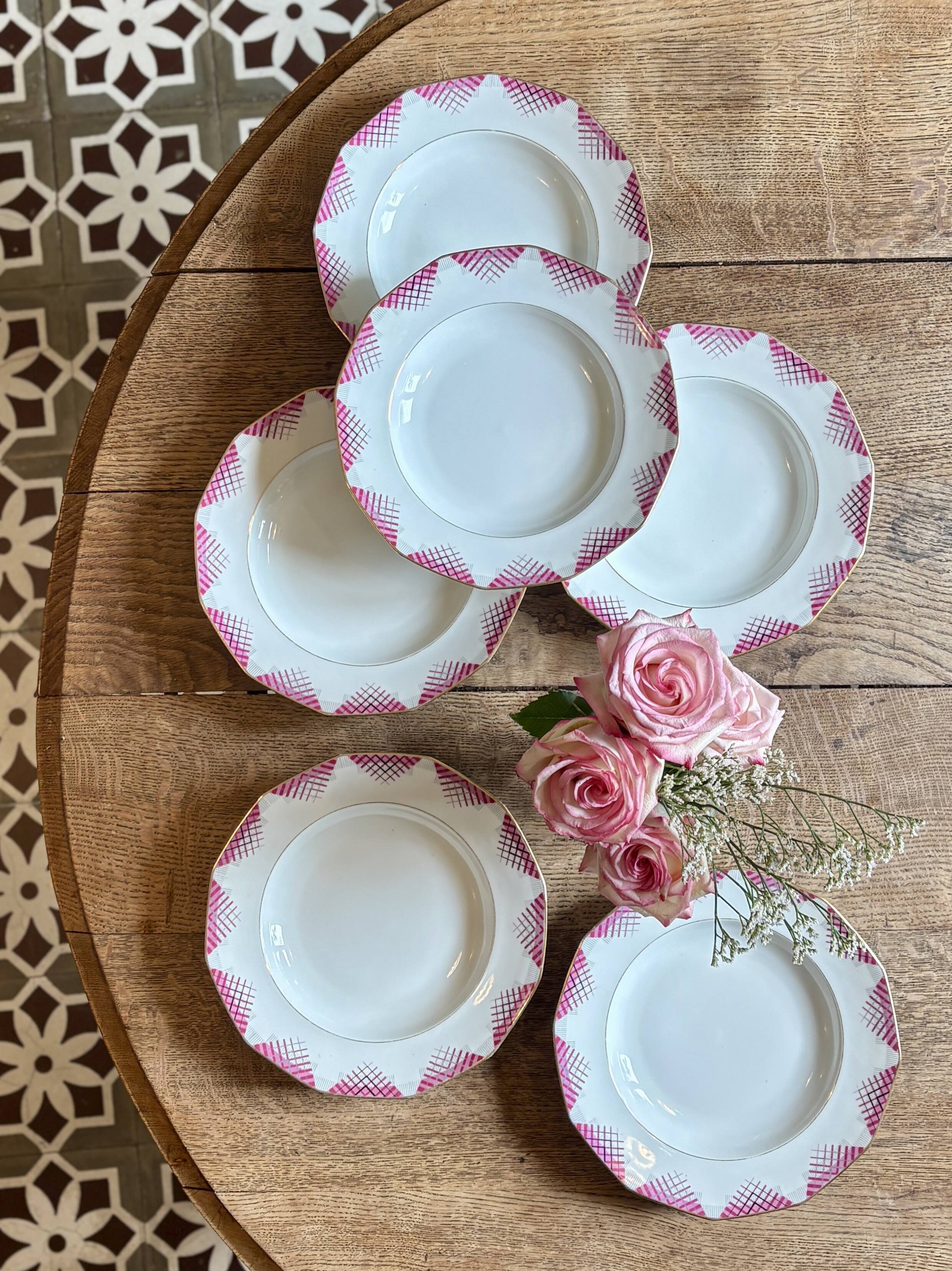 Set of 6 vintage porcelain deep plates