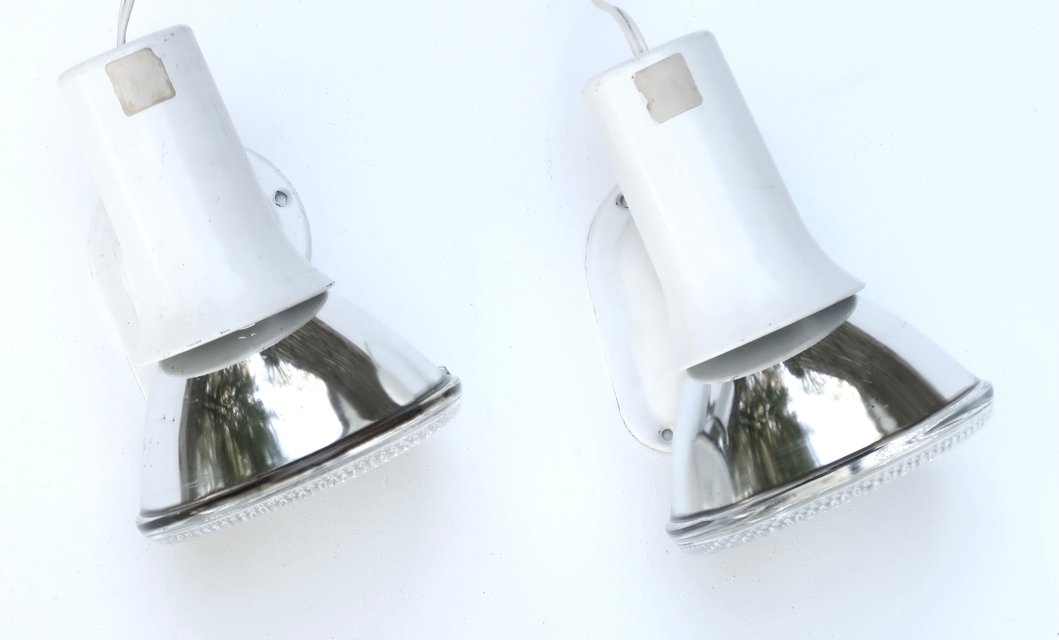 Pair of spots, white Lita wall lamps, 70s