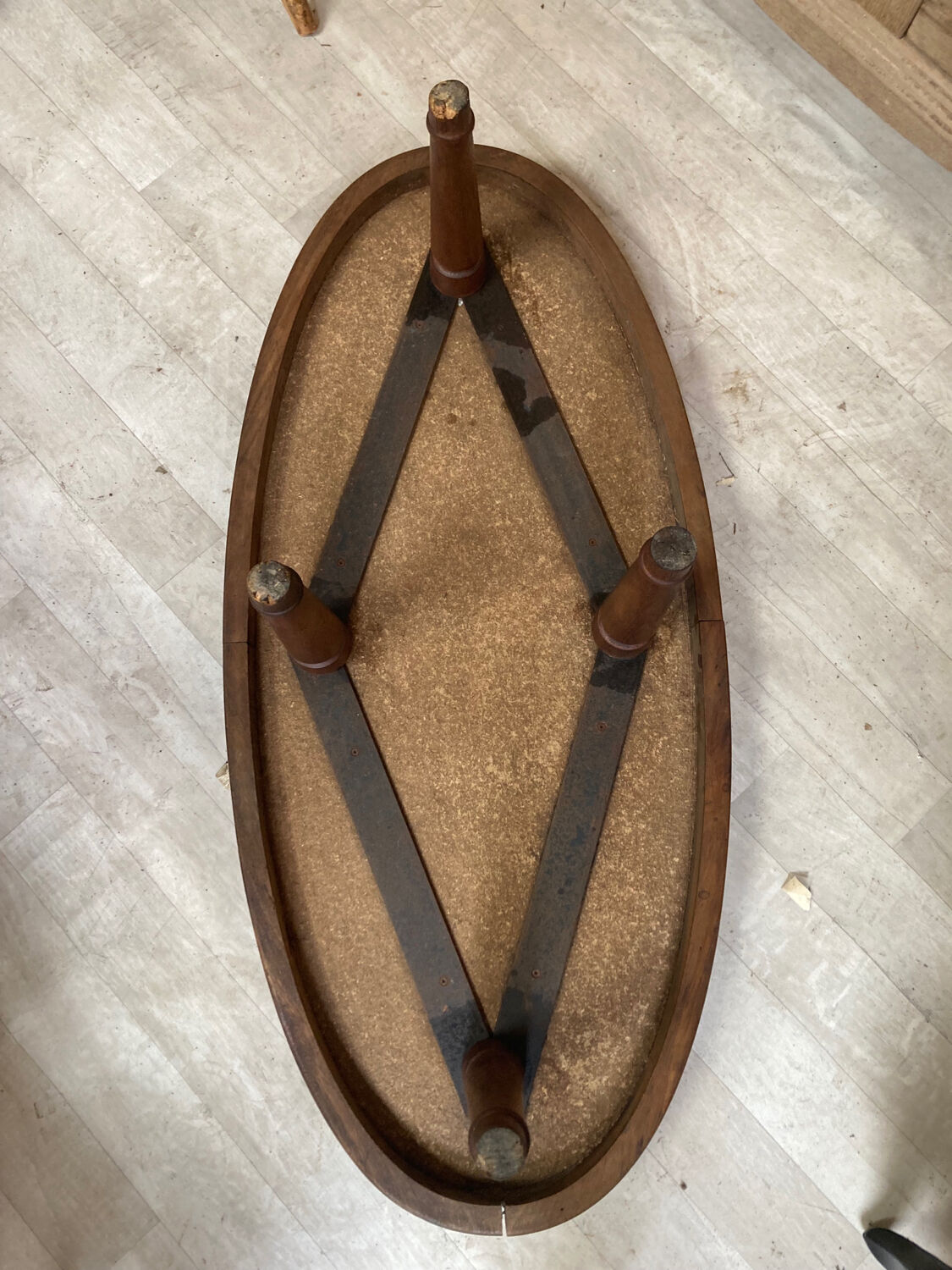 Oval ceramic coffee table