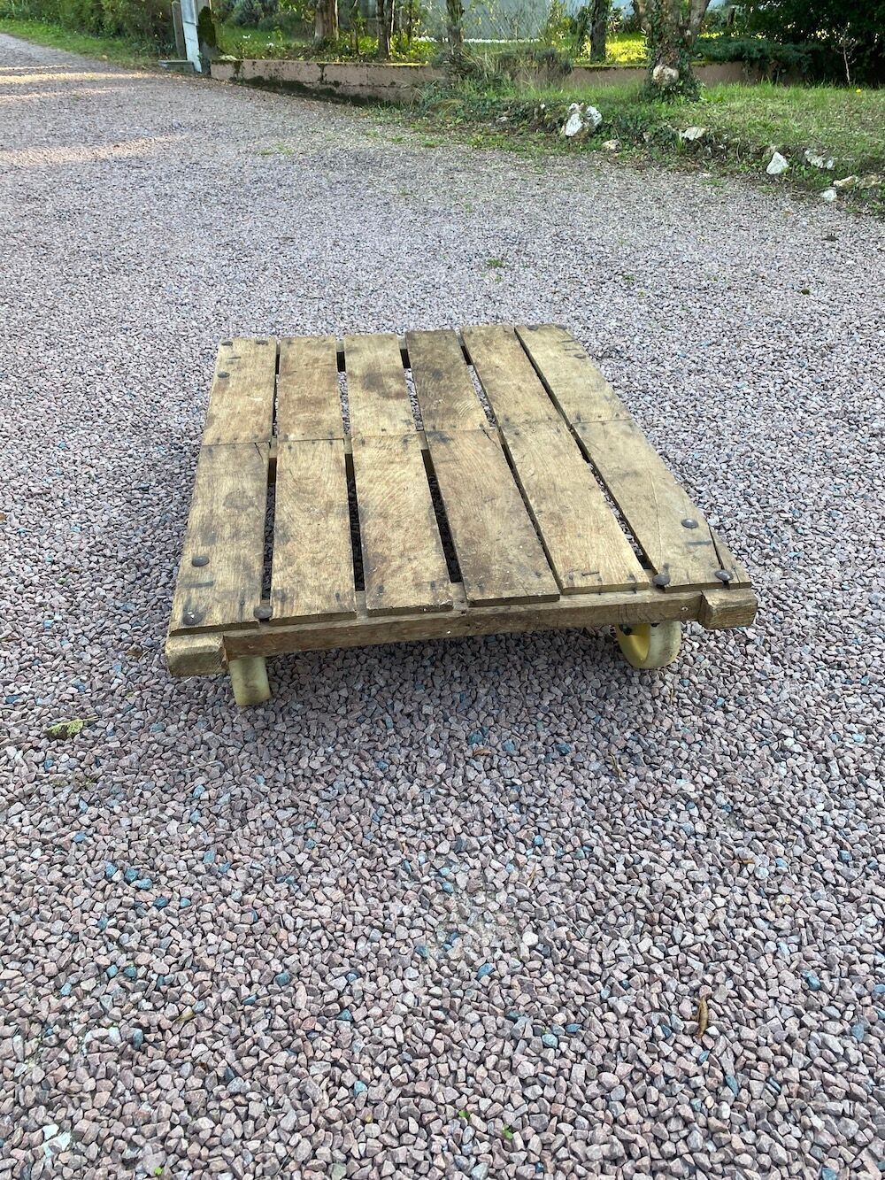 SNCF industrial trolley