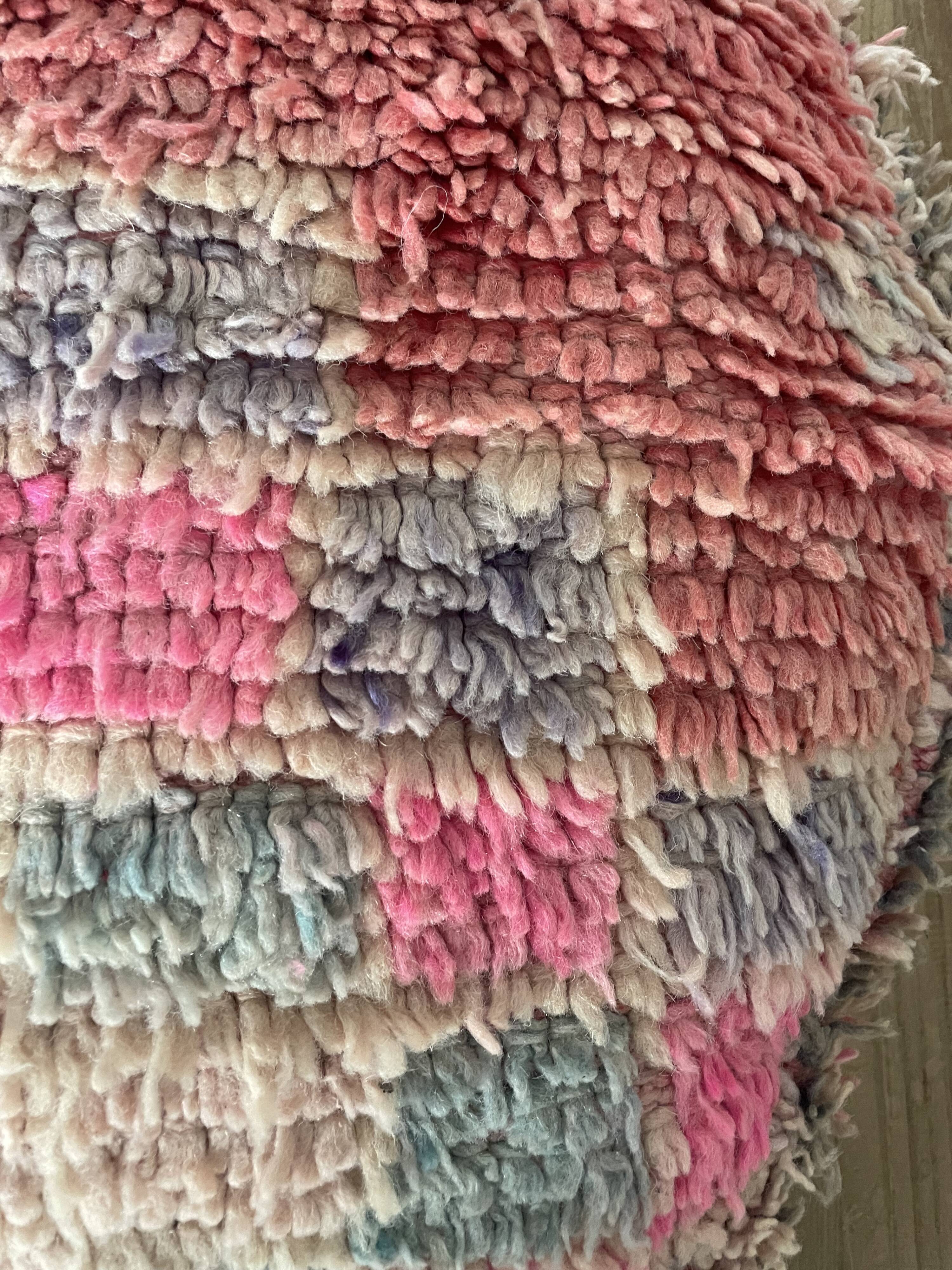 Colorful moroccan pouf berber pouf in round wool handmade bohemian pink