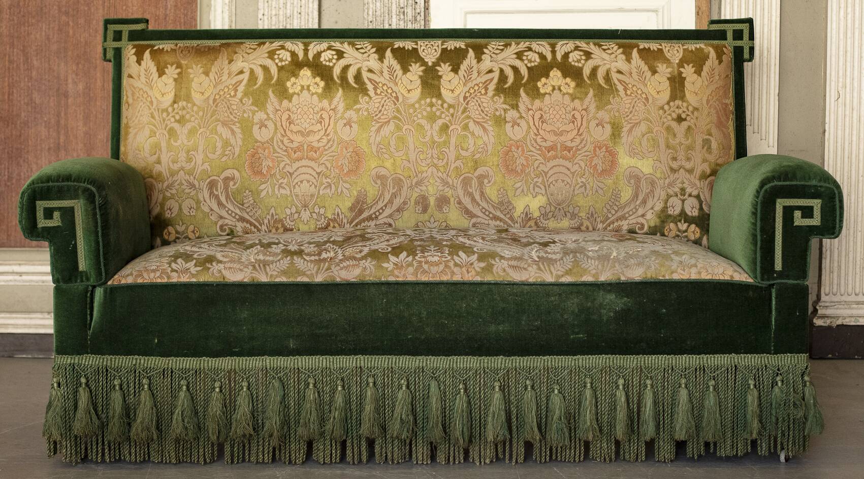 German Art Nouveau sofa bed c.1900 – green velvet