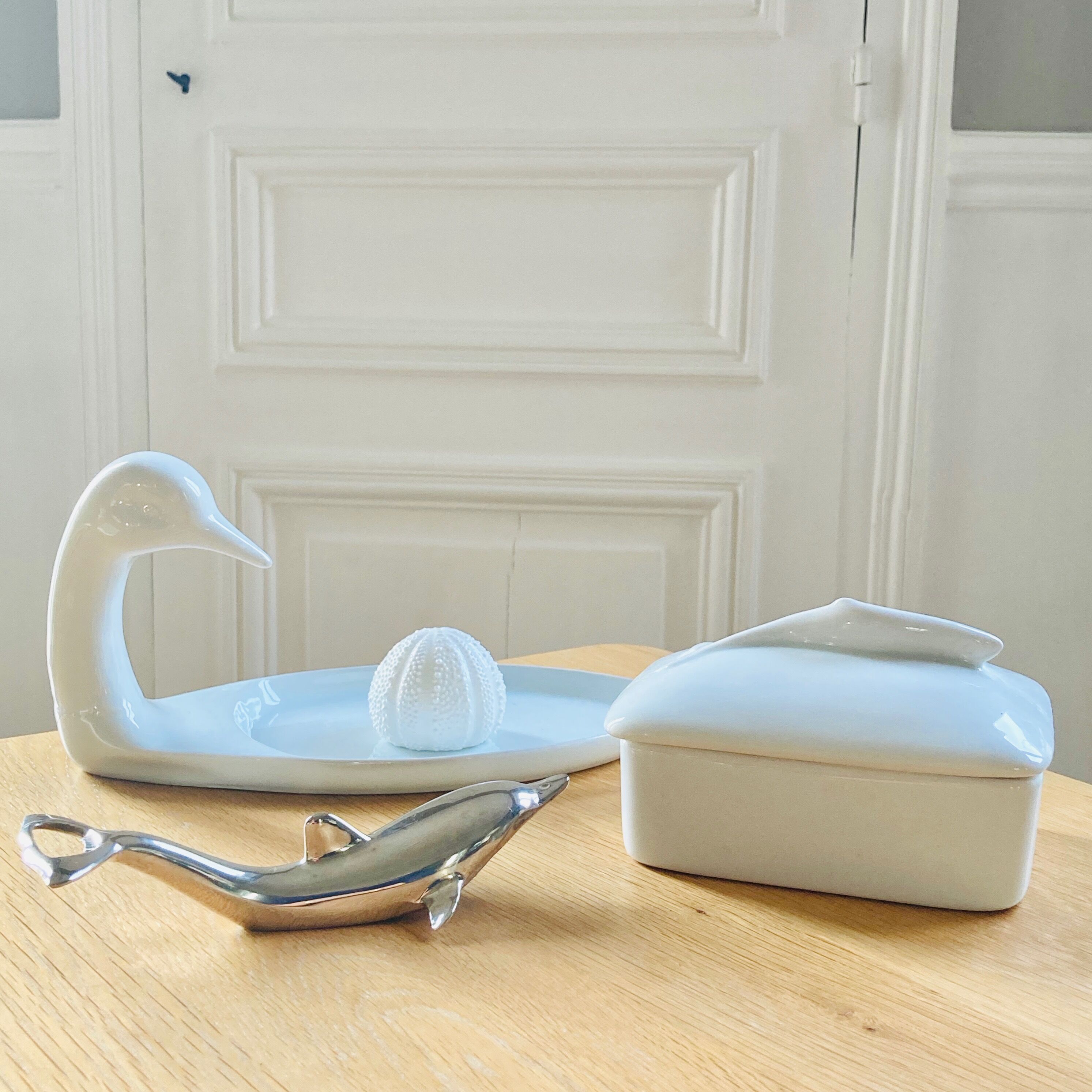 Bottle opener dolphin bottle