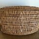 Panier gondole en osier 1960 doublé de coton a pois rouges
