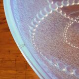 Cup, art deco centerpiece from the 40s in opalescent molded glass dlg by sabino or verlys