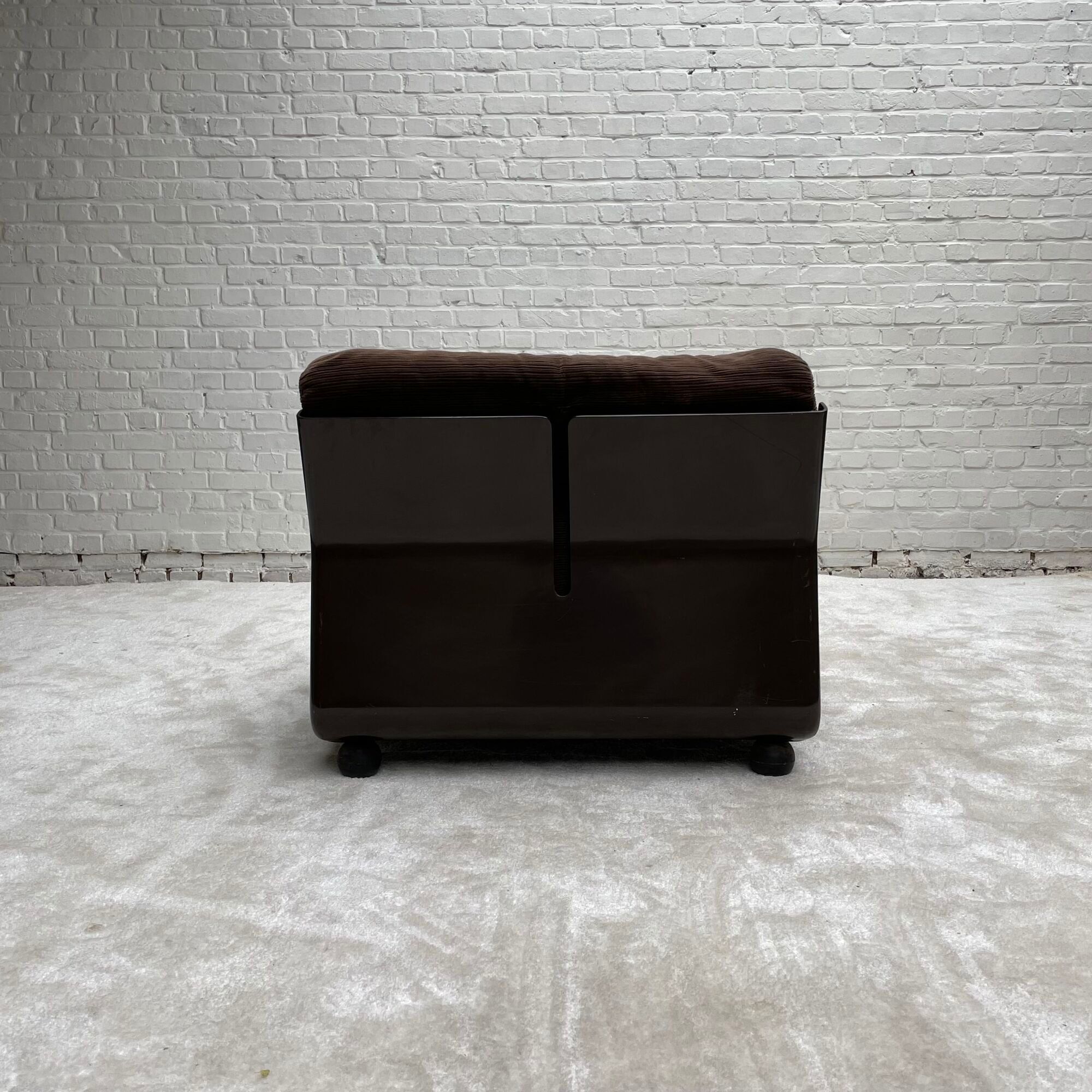 3 amantas in brown corduroy by Mario Belinni for B&B Italia