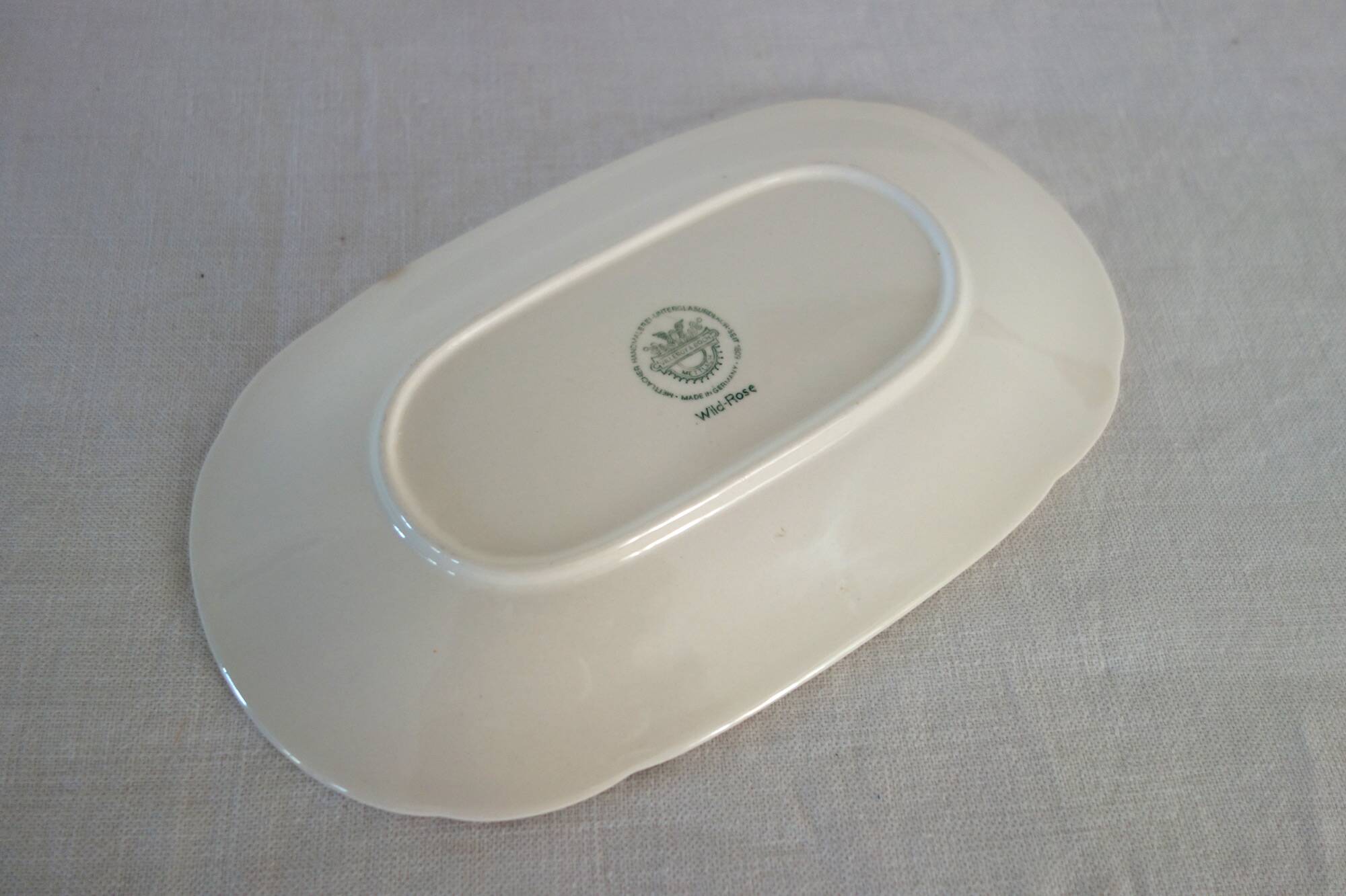 2 service plates Villeroy & Boch "Wild Rose", 1970